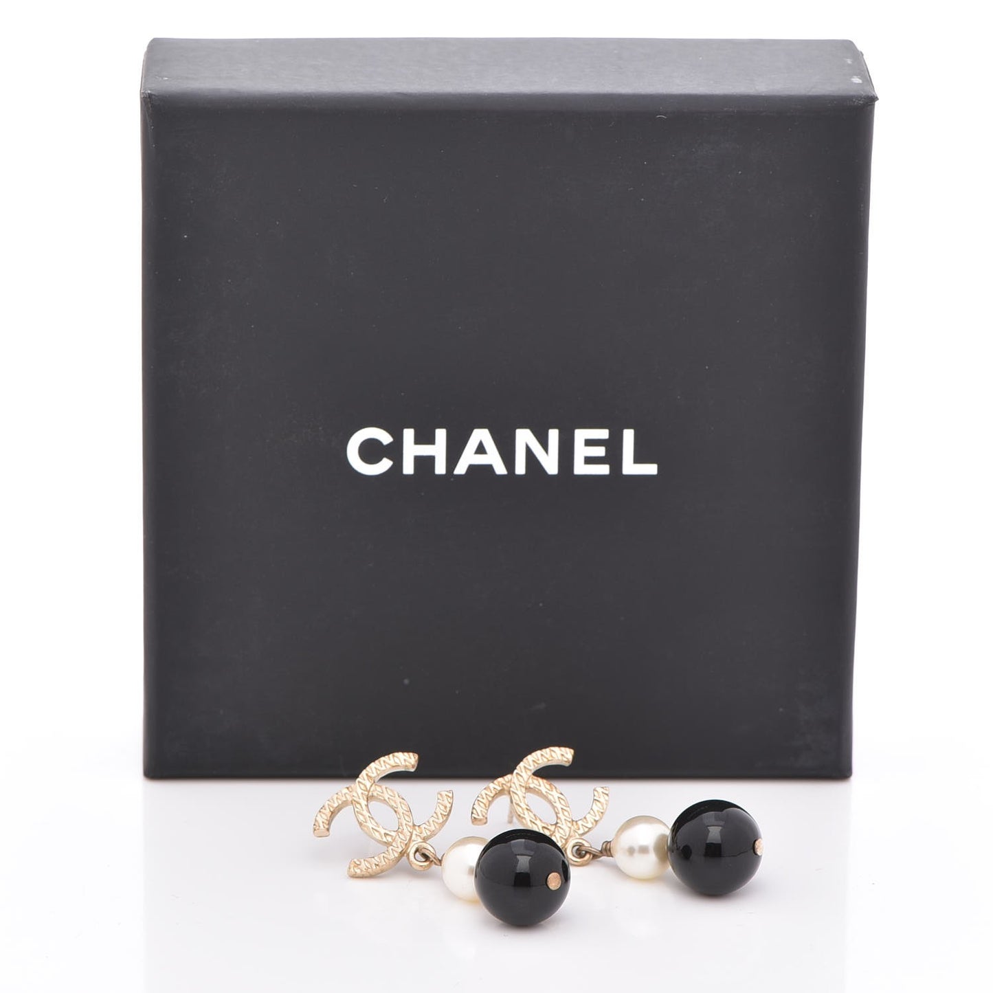 Pearl Bead CC Drop Earrings Black Gold