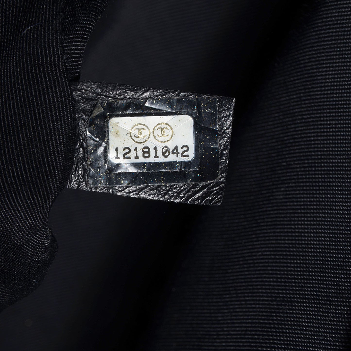 Caviar Grand Shopping Tote GST Black