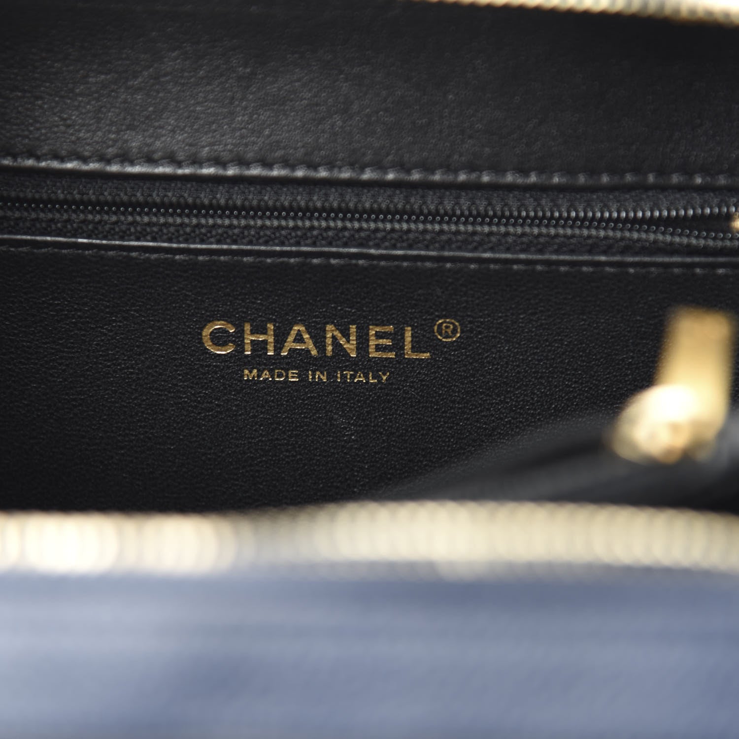 Chanel Caviar Quilted Medium CC Filigree Vanity Case Navy Black 8 of 11