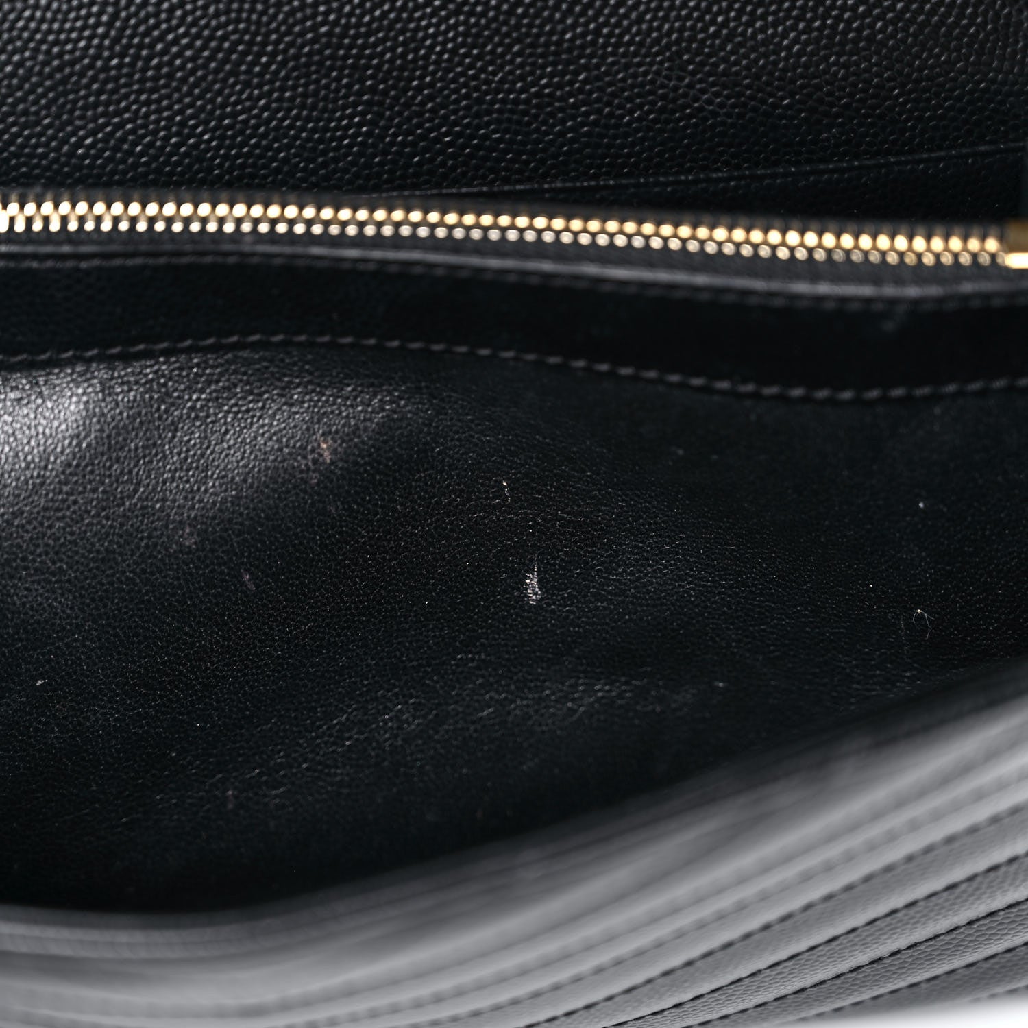 Saint Laurent Grain De Poudre Matelasse Chevron Monogram Chain Wallet Black 18 of 23