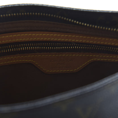 Louis Vuitton Monogram Trotteur 8 of 12