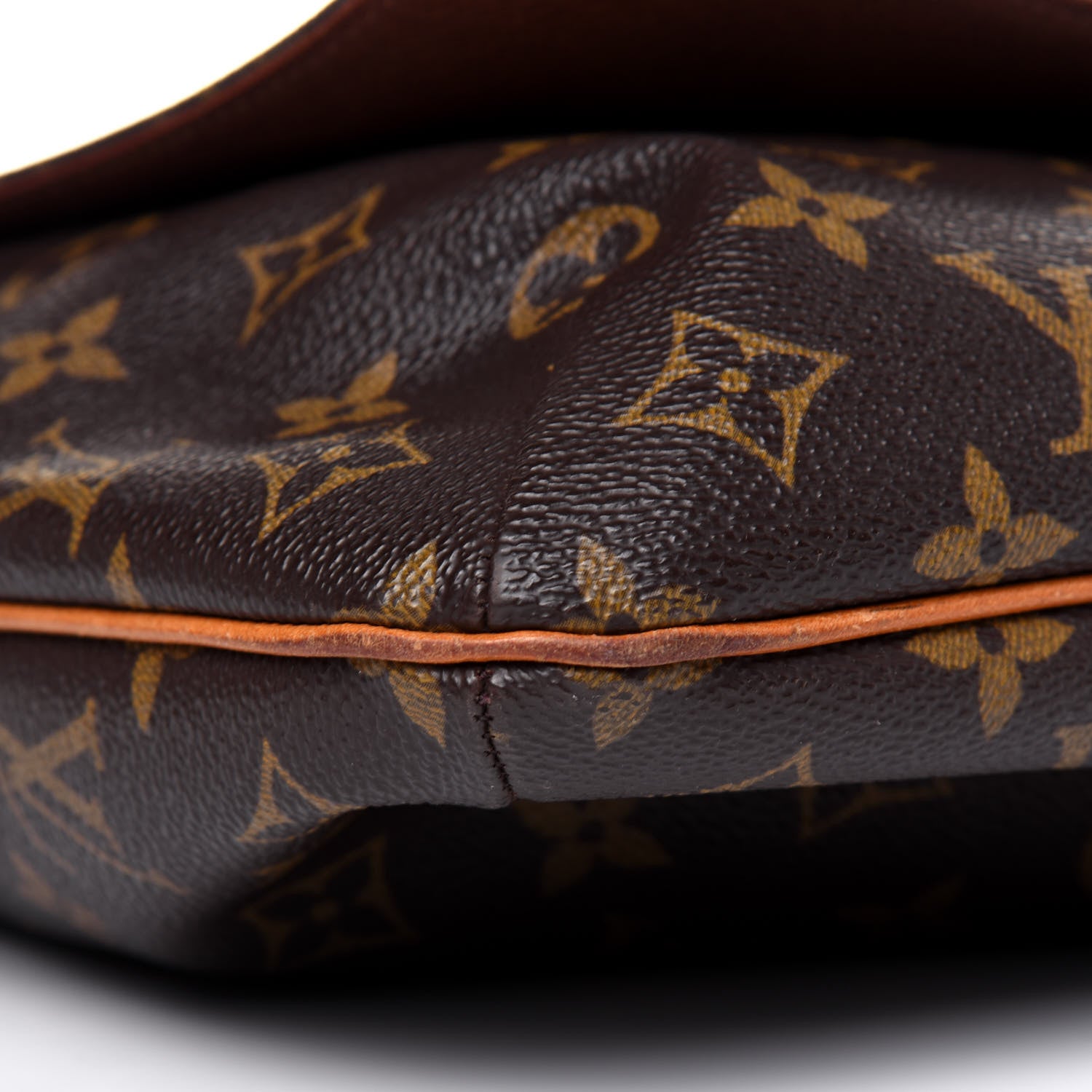 Louis Vuitton Monogram Musette GM 9 of 18