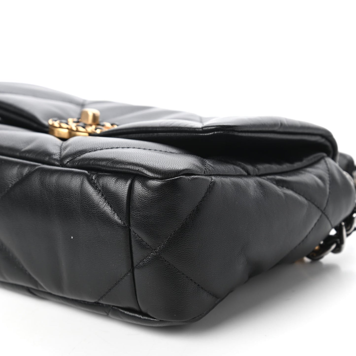 Goatskin Quilted Medium Chanel 19 Flap Black