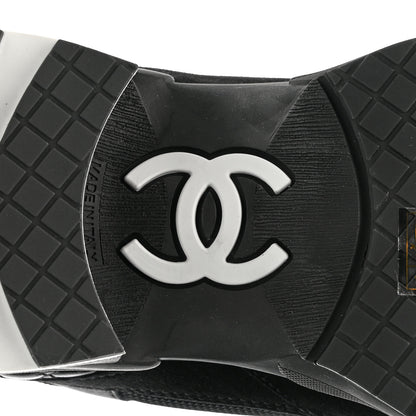 Chanel Mixed Fibers Suede Shiny Calfskin Womens CC Sneakers 39.5 Black 6 of 10