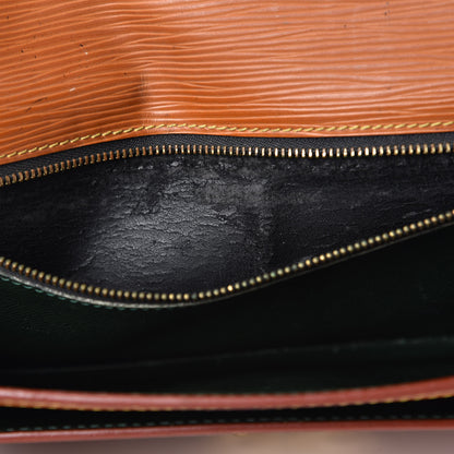 Louis Vuitton Epi Pochette Sellier Dragonne Clutch Gold 14 of 15