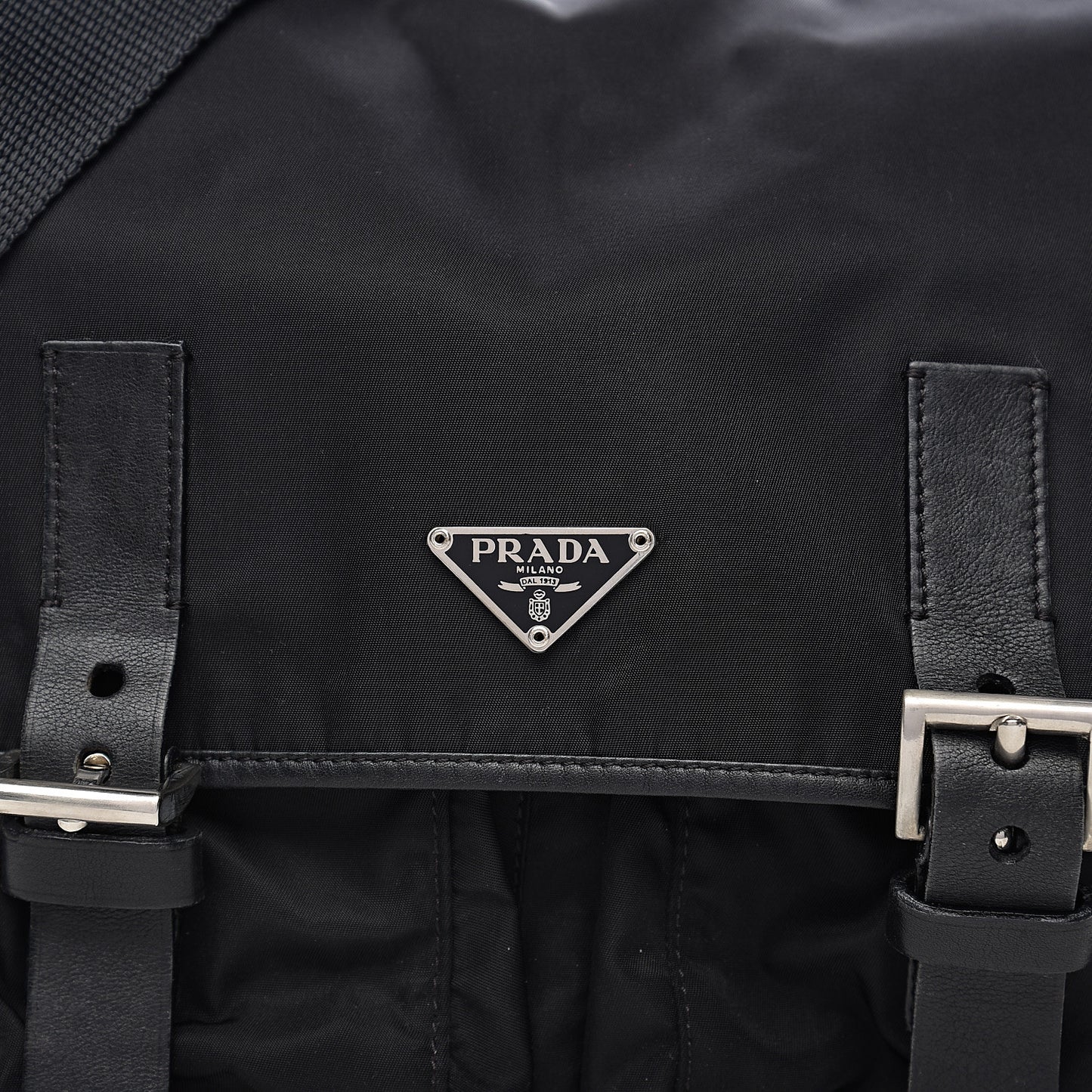 Nylon Vela Messenger Bag Black