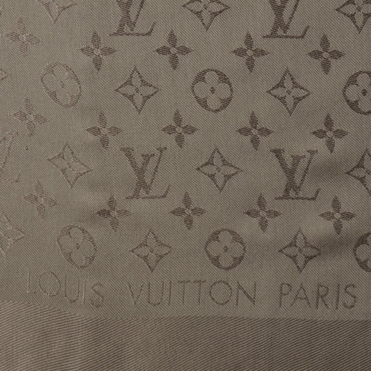 Monogram V Fur Shawl Verone