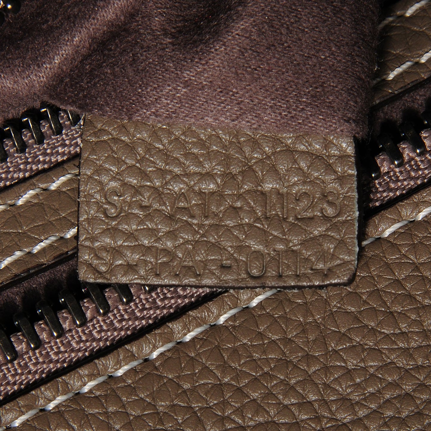 Drummed Calfskin Micro Luggage Souris