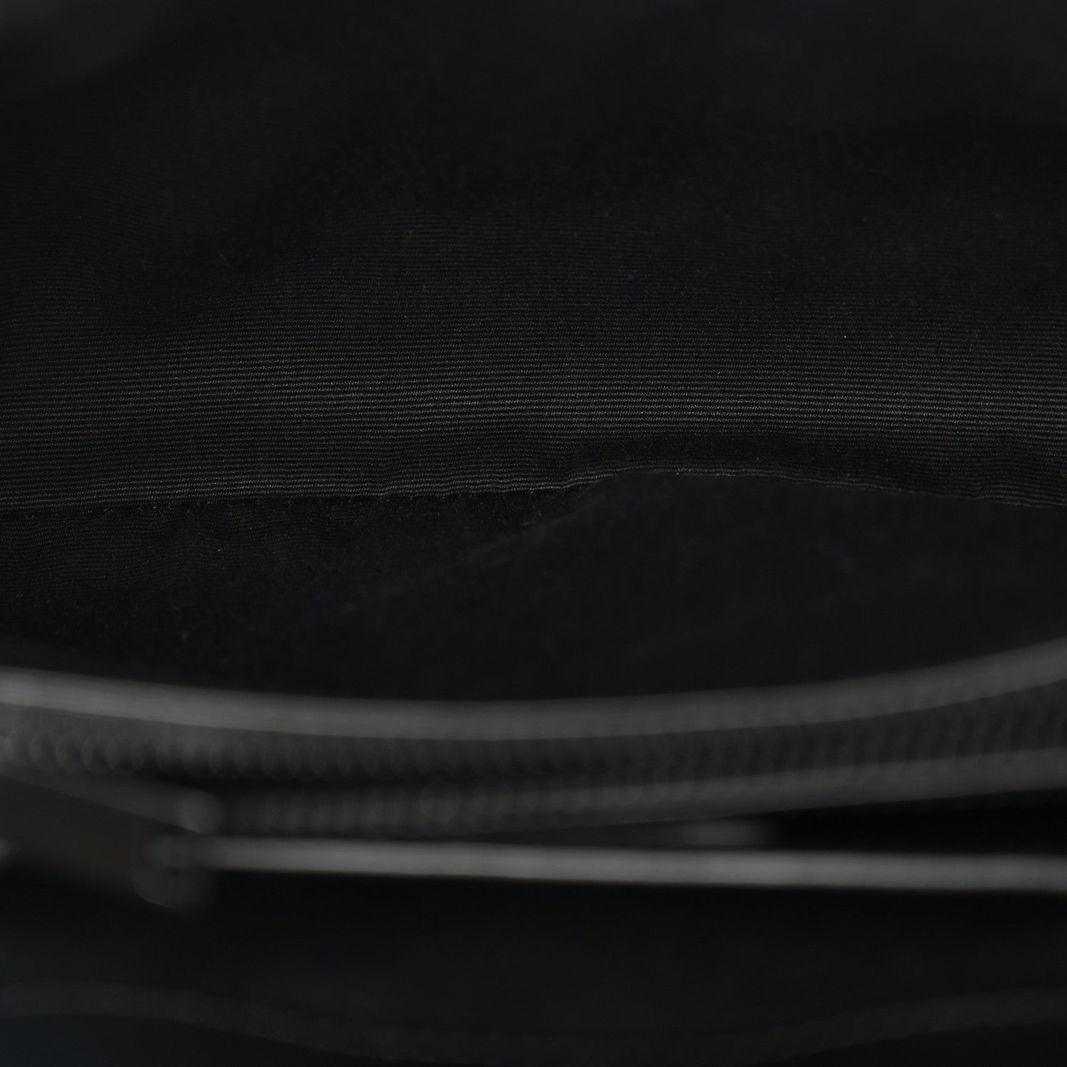 Saint Laurent Calfskin Y Quilted Monogram Monochrome Small Loulou Chain Satchel Black 4 of 9