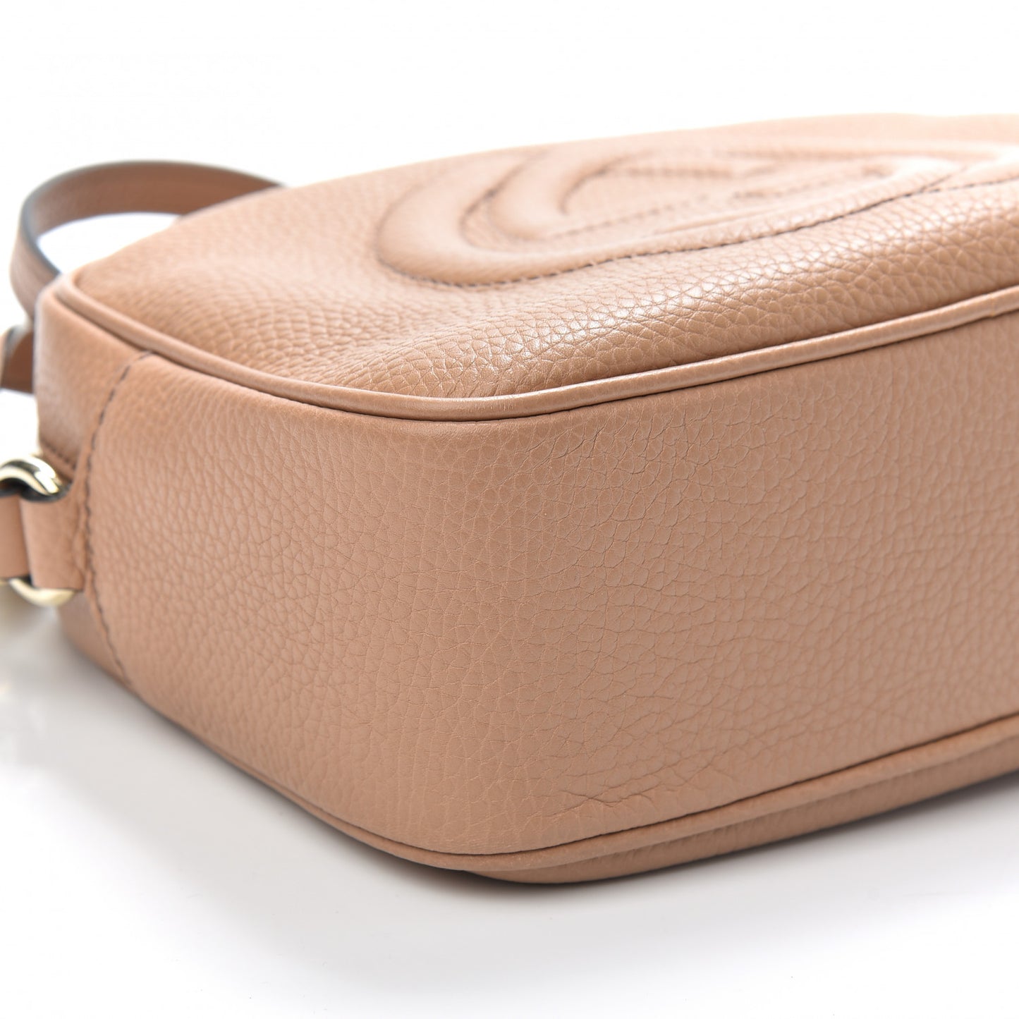 Pebbled Calfskin Small Soho Disco Bag Camelia