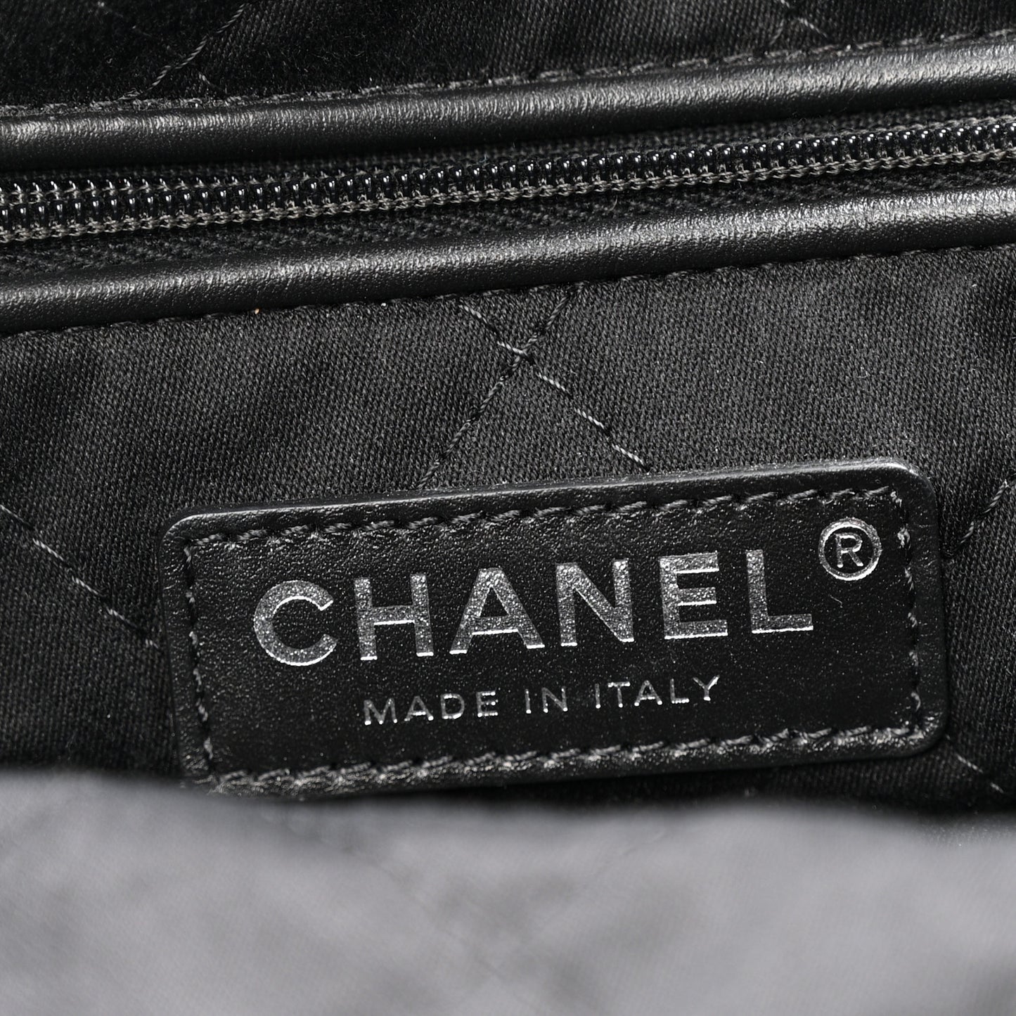 Denim Quilted Floral Print Small Chanel 22 Black