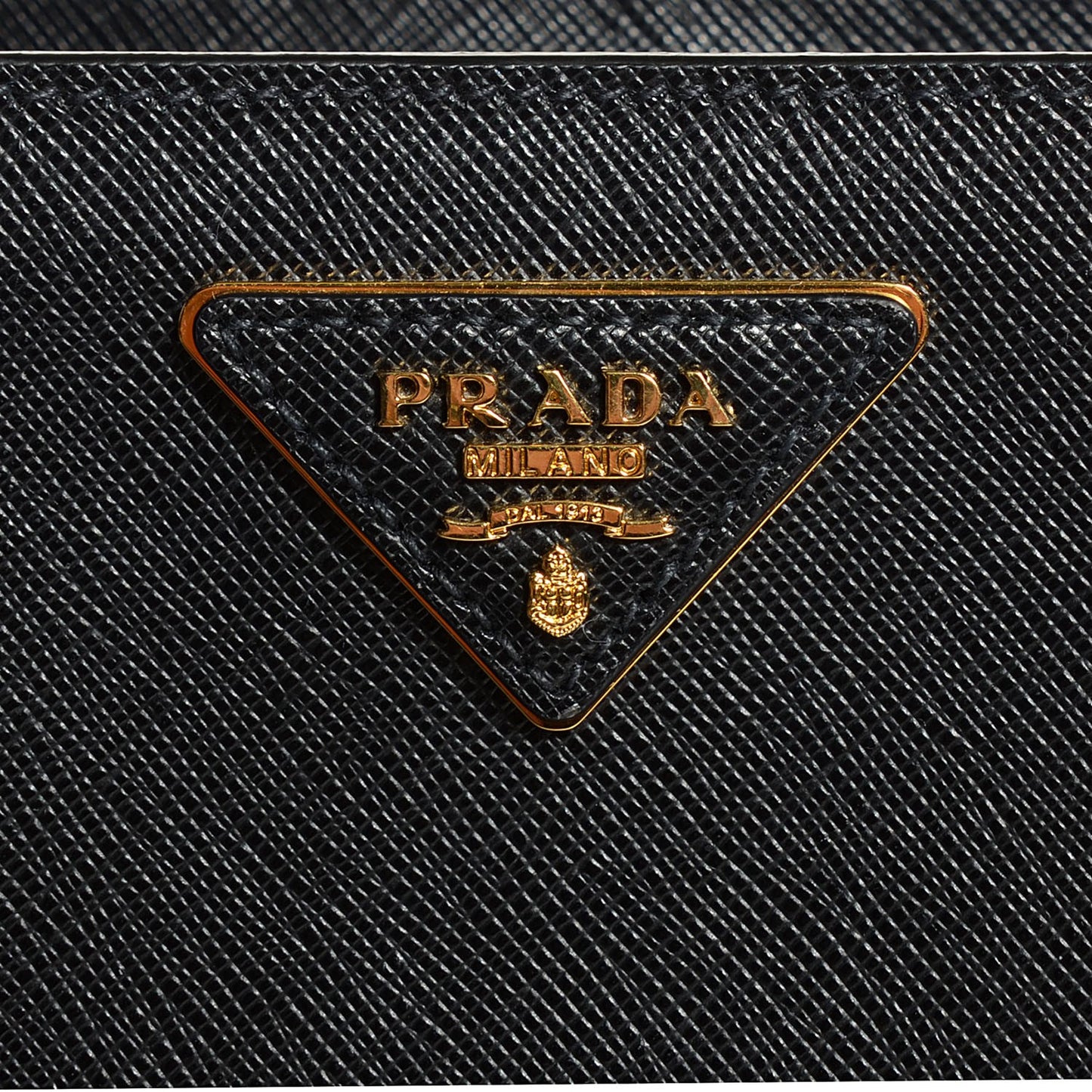 Saffiano Lux Medium Tote Nero Black