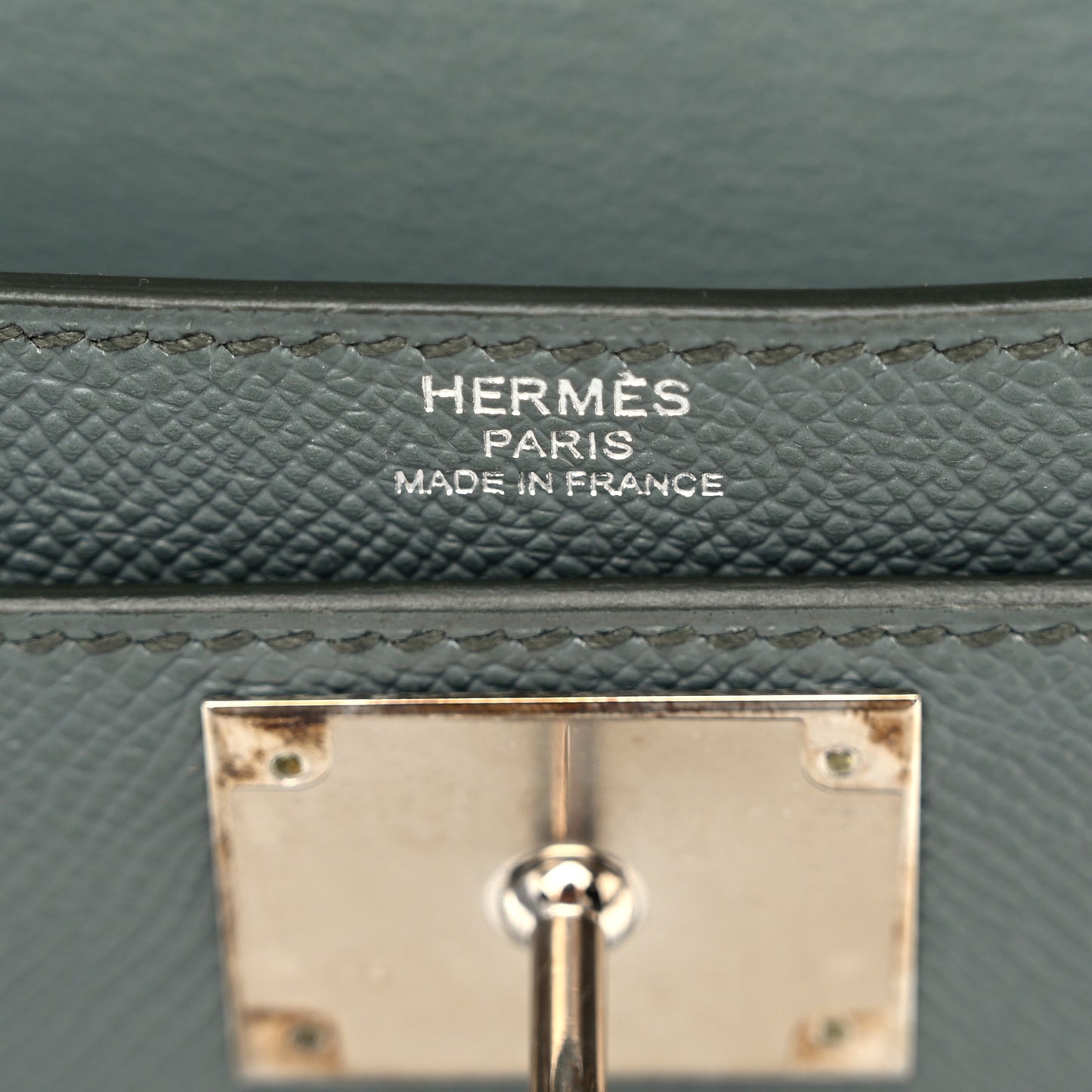 Epsom Kelly Depeches 25 Pouch Vert Amande