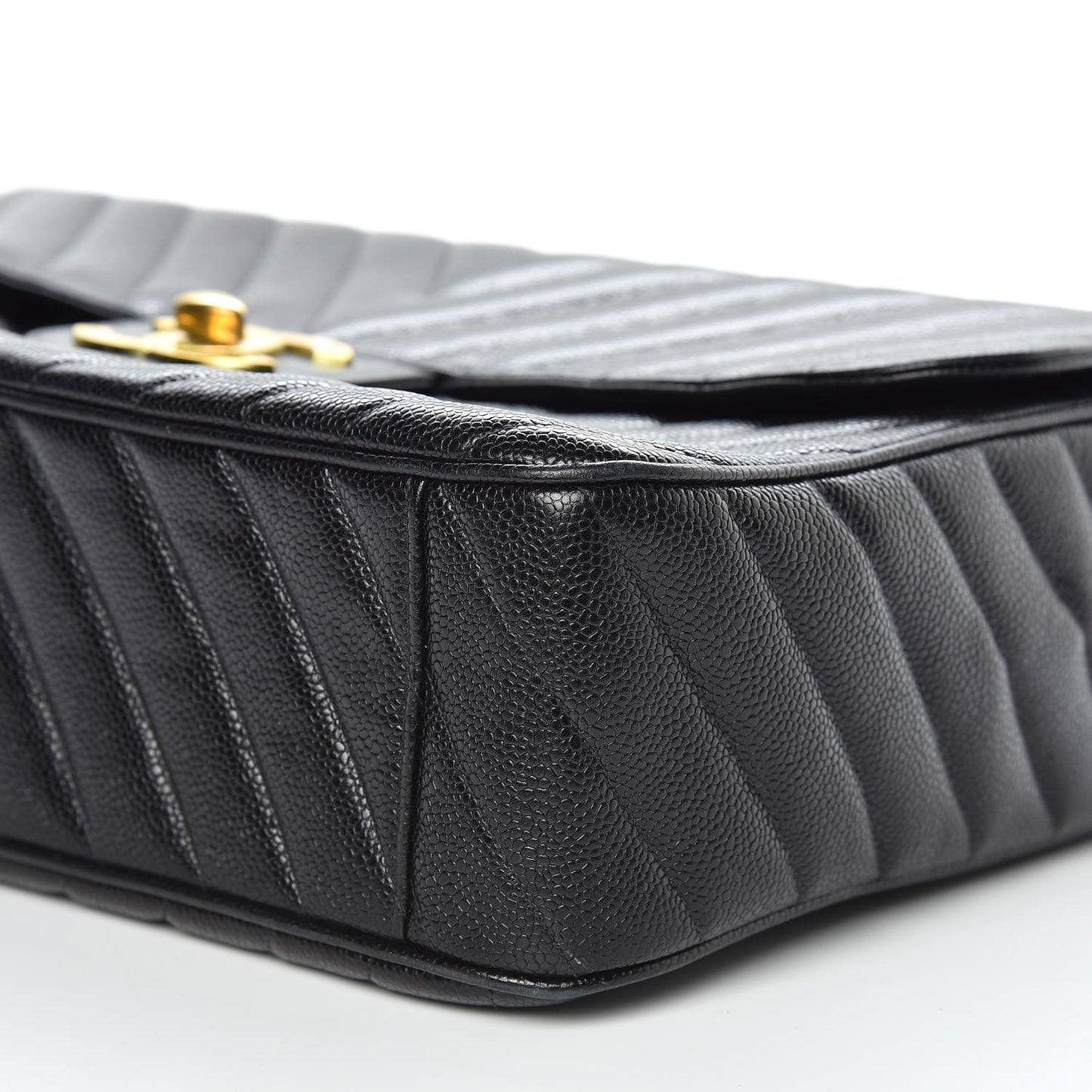 Caviar Chevron Quilted Maxi Single Flap Black