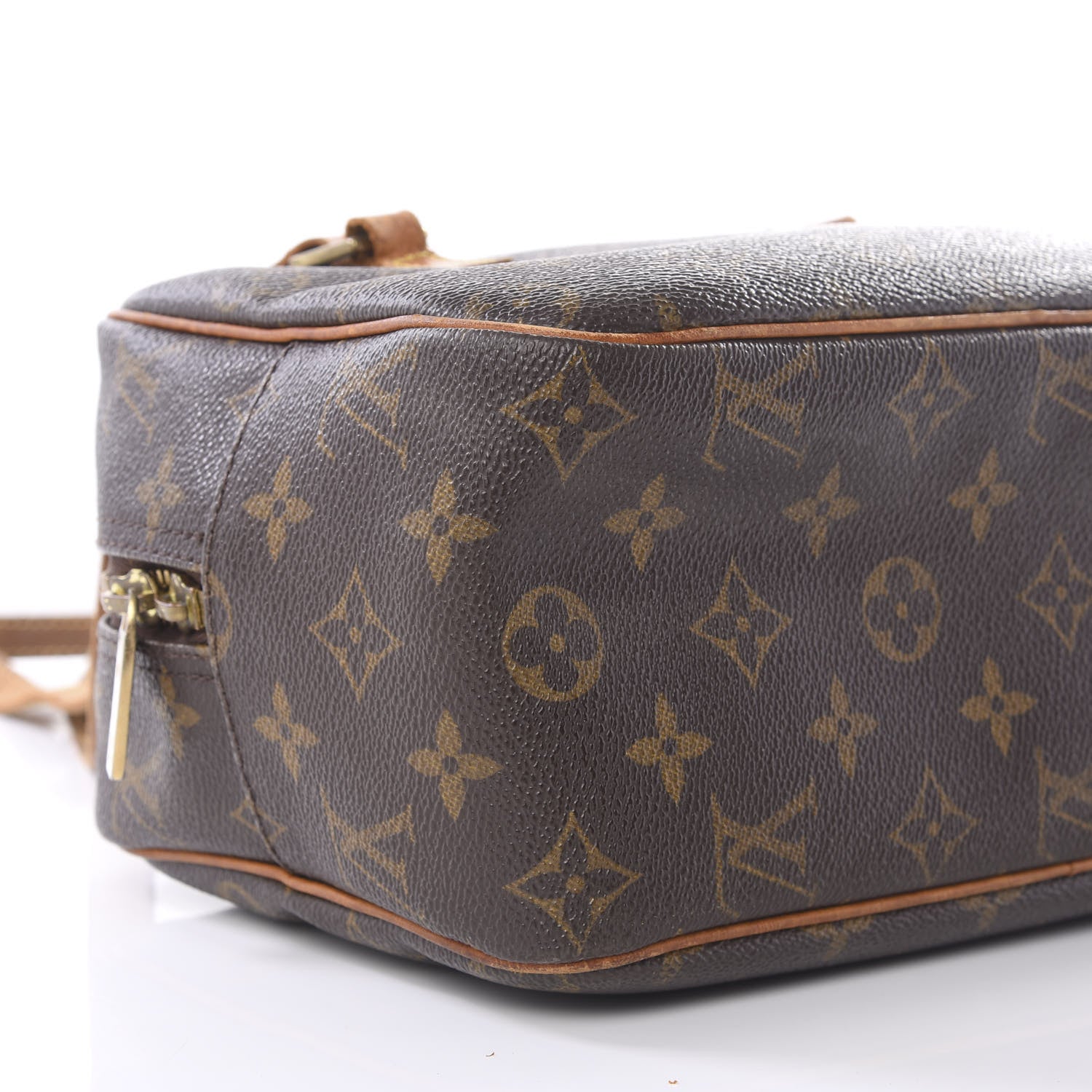 Louis Vuitton Monogram Cite MM 11 of 13