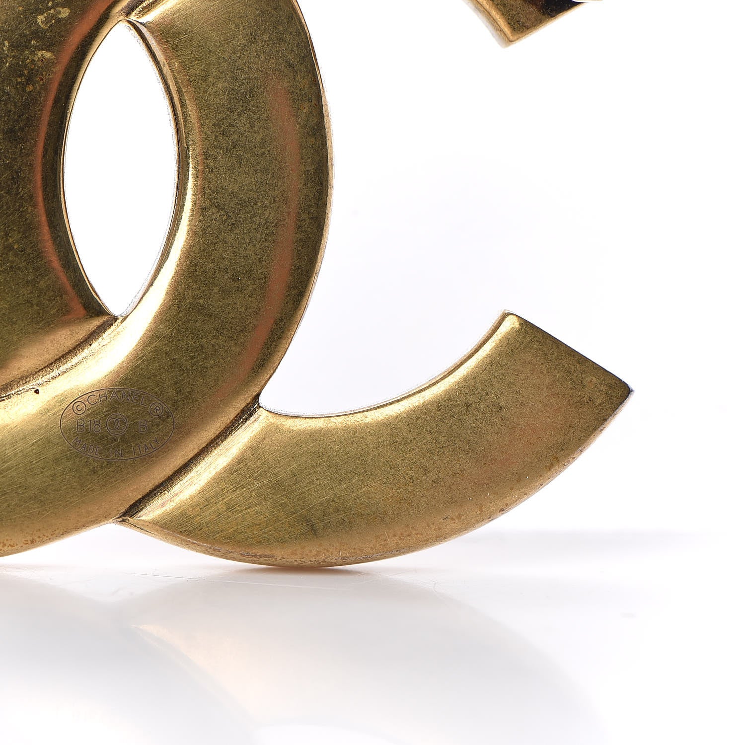 Chanel Metal CC Brooch Gold 4 of 7