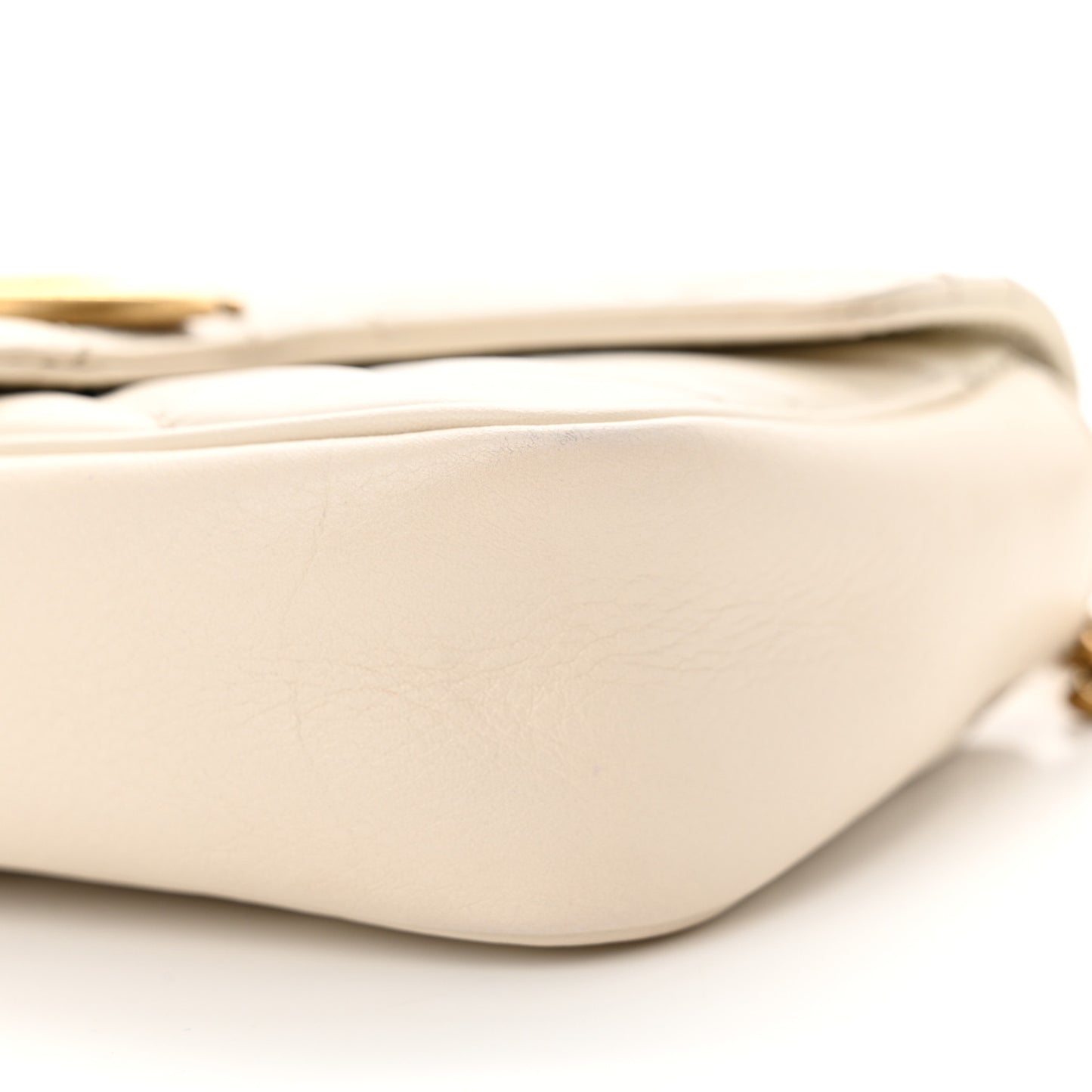 Calfskin Matelasse Super Mini GG Marmont Shoulder Bag White