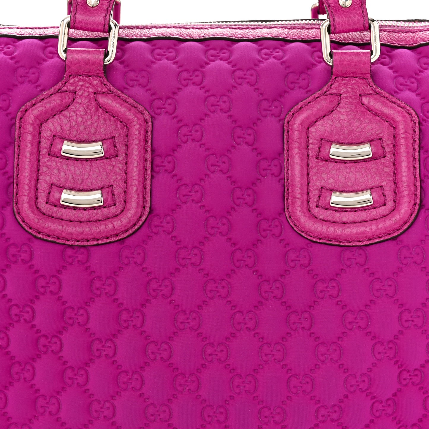 Guccissima Neoprene Techno Tag Medium Boston Magenta