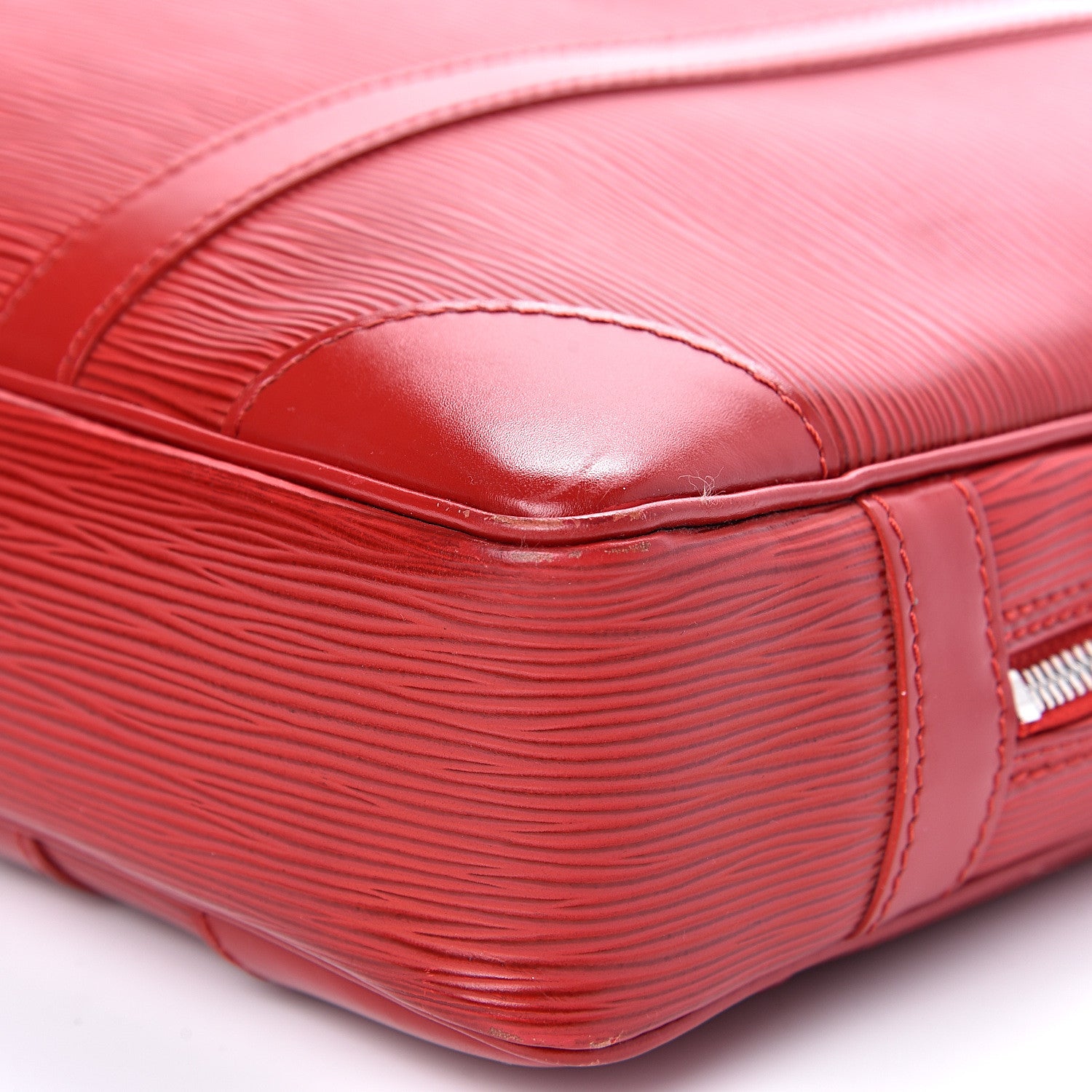 Louis Vuitton Epi Vivienne MM Rouge 8 of 16