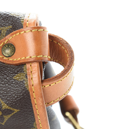 Louis Vuitton Monogram Saumur 30 15 of 30