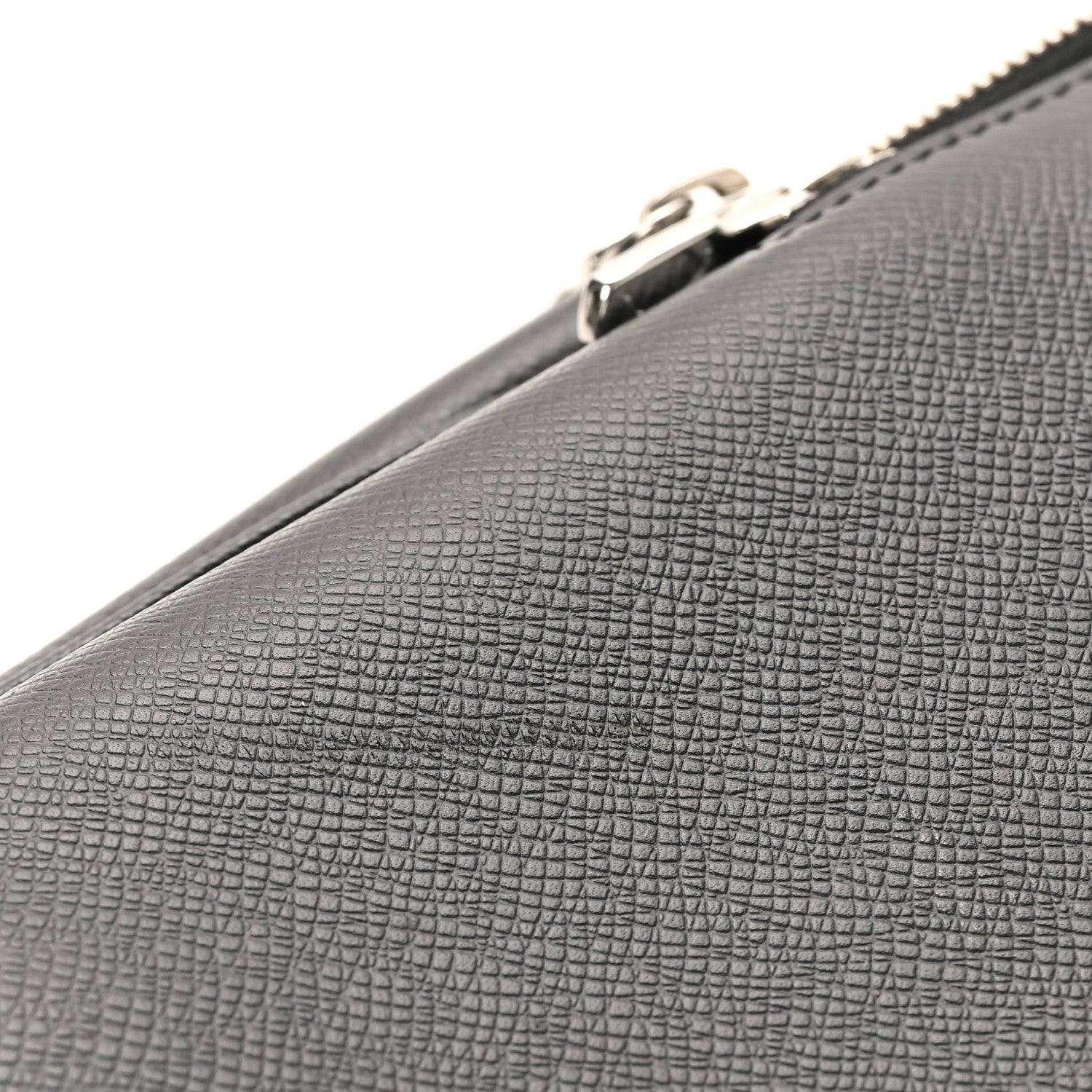 Louis Vuitton Taiga Avenue Sling Bag NM Black 9 of 9