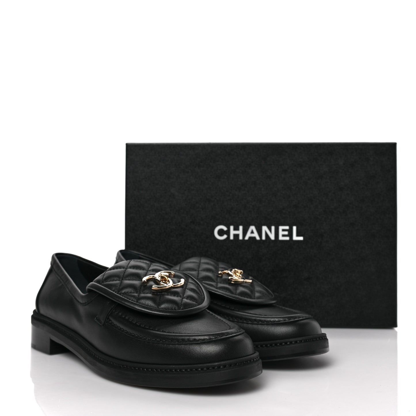 Lambskin Quilted CC Turnlock Loafers 41 Black
