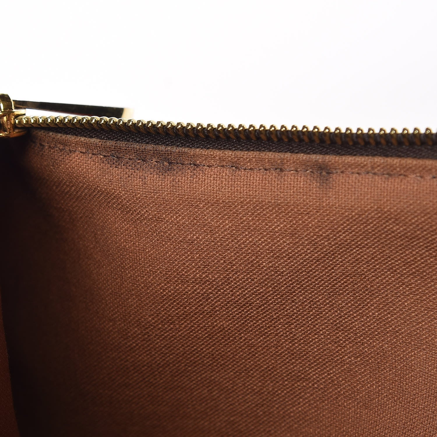 Louis Vuitton Monogram Totally MM 9 of 16