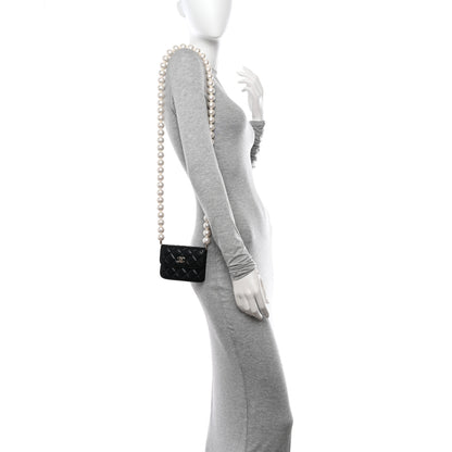 Chanel Calfskin Quilted Maxi Pearls Card Holder Flap With Chain Black 2 of 11