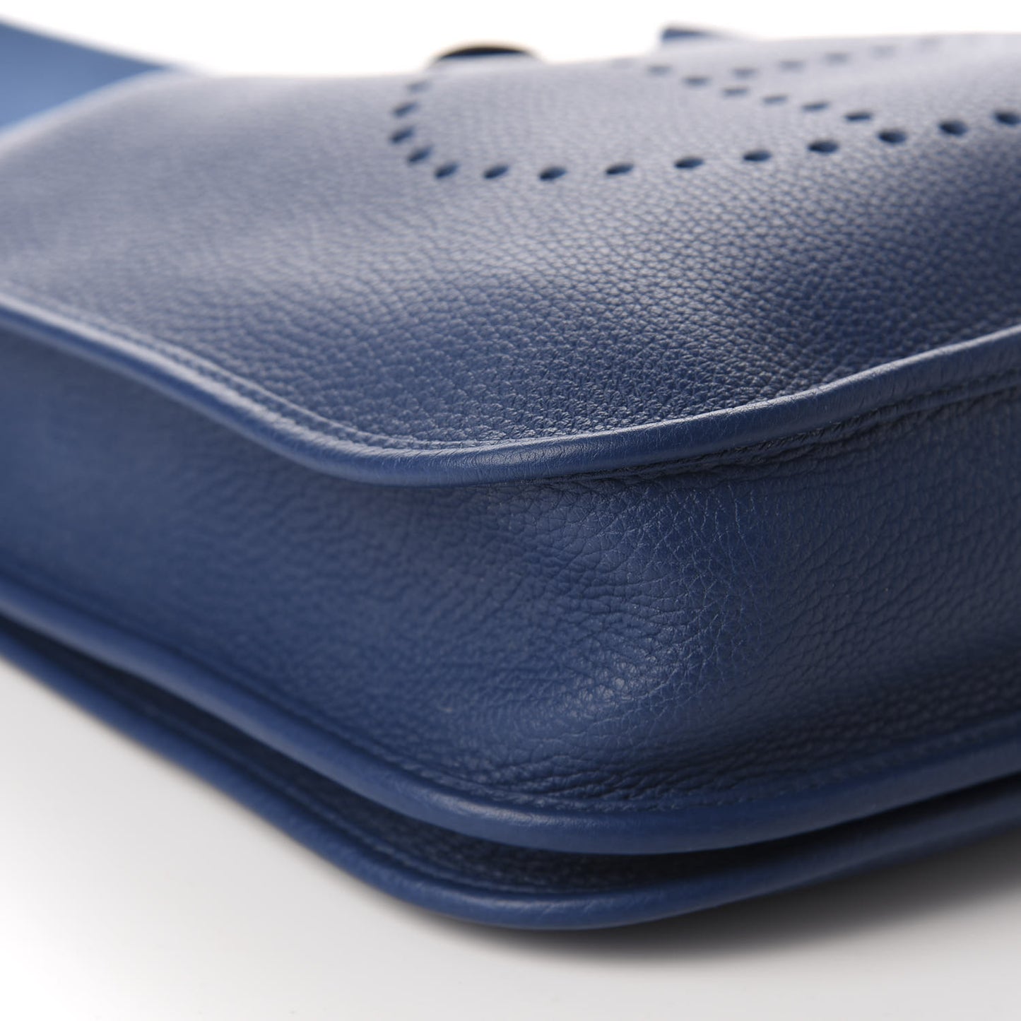 Epsom Evelyne III PM Deep Blue