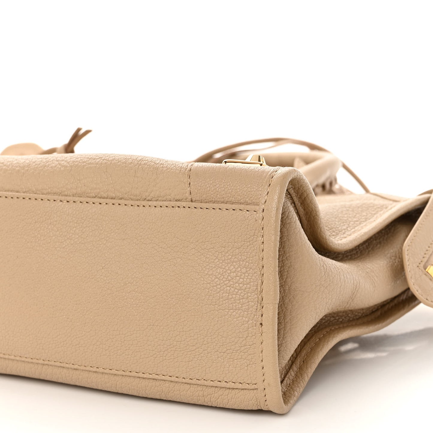 Shiny Goatskin Gold Metallic Edge Hardware S City Beige Sahara