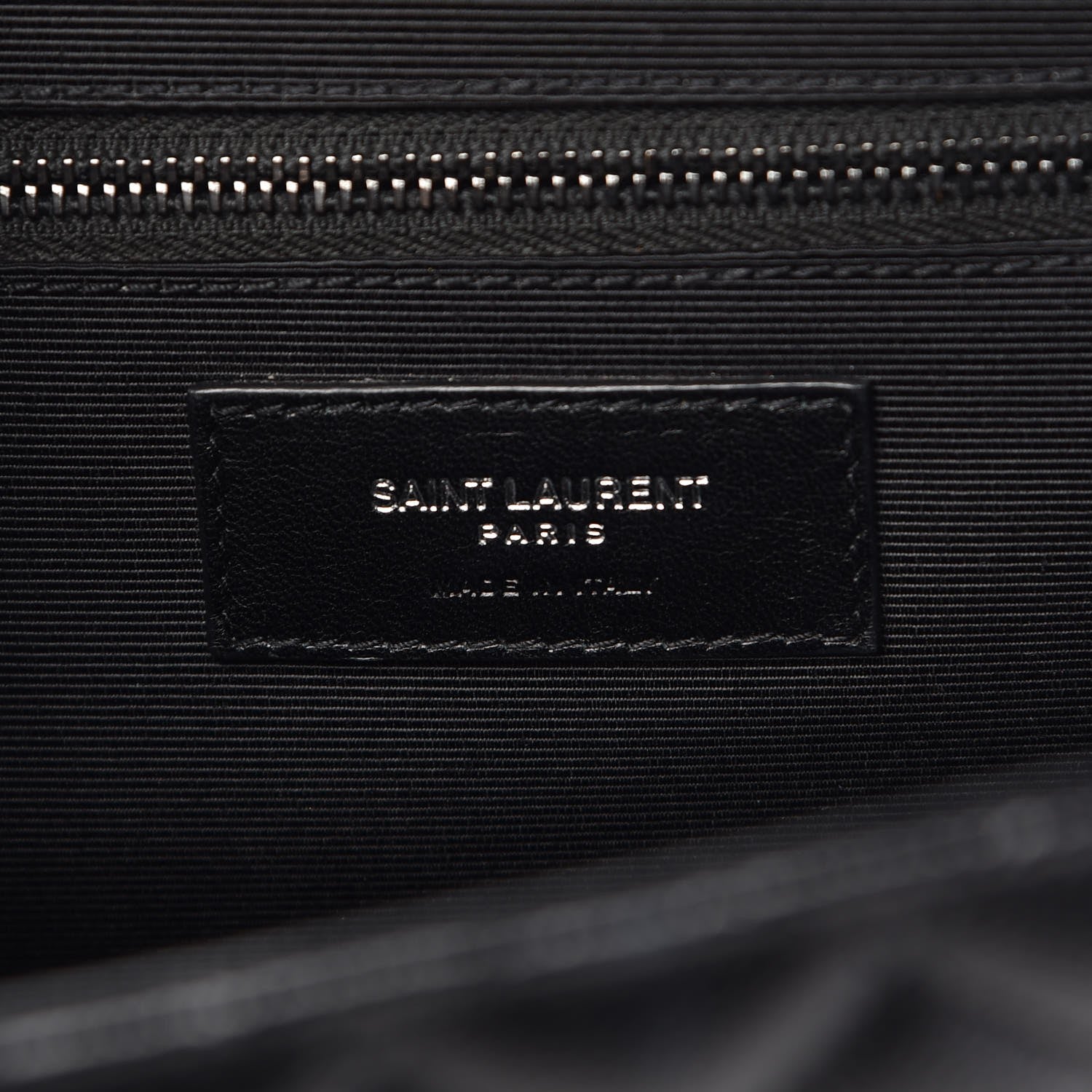 Saint Laurent Grain De Poudre Textured Mixed Matelasse Large Triquilt Monogram Monochrome Satchel Black 7 of 8