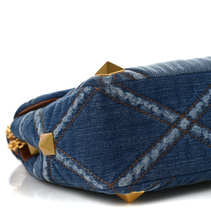 Valentino Garavani Denim Large Roman Stud Shoulder Bag Light Denim Selleria 6 of 8