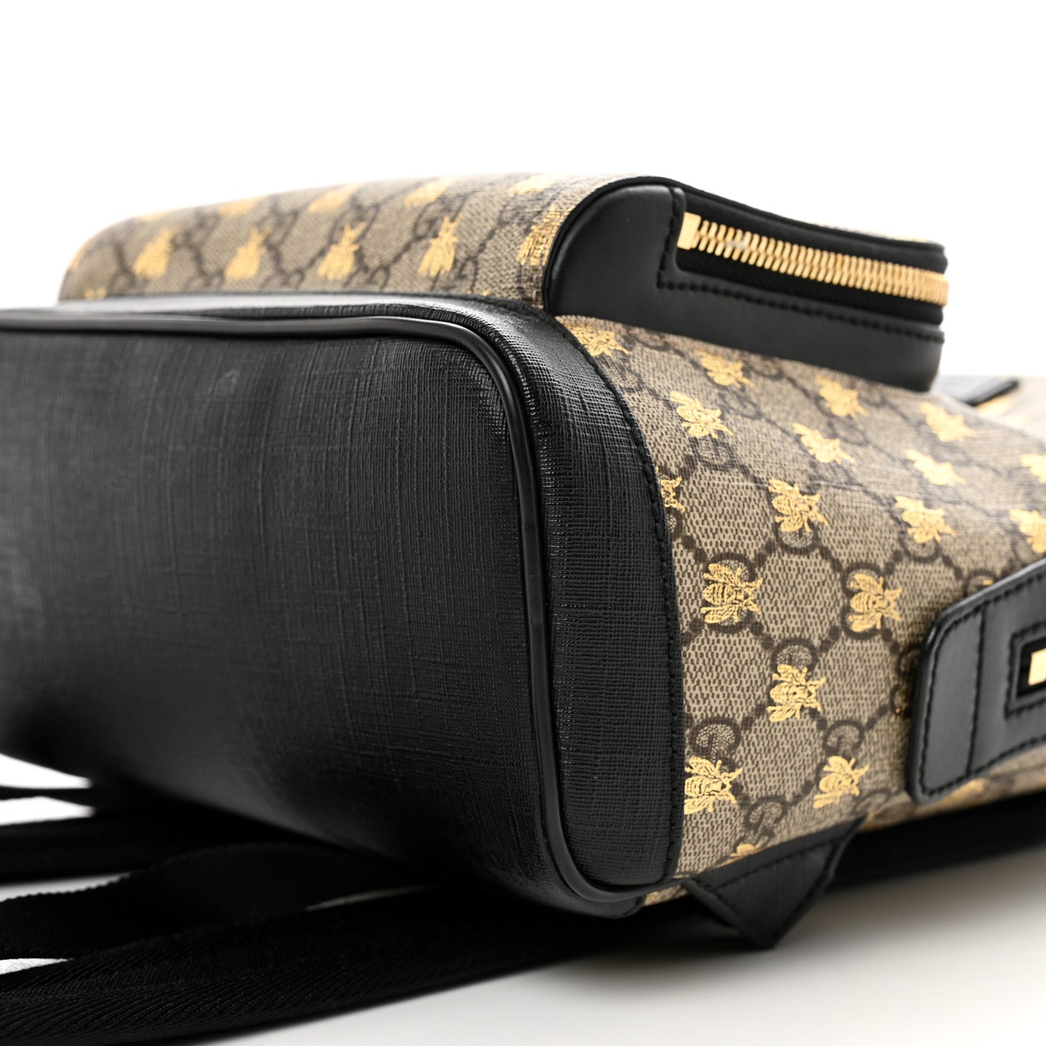 Gucci GG Supreme Monogram Bees Print Small Day Backpack Beige Oro Black 10 of 10