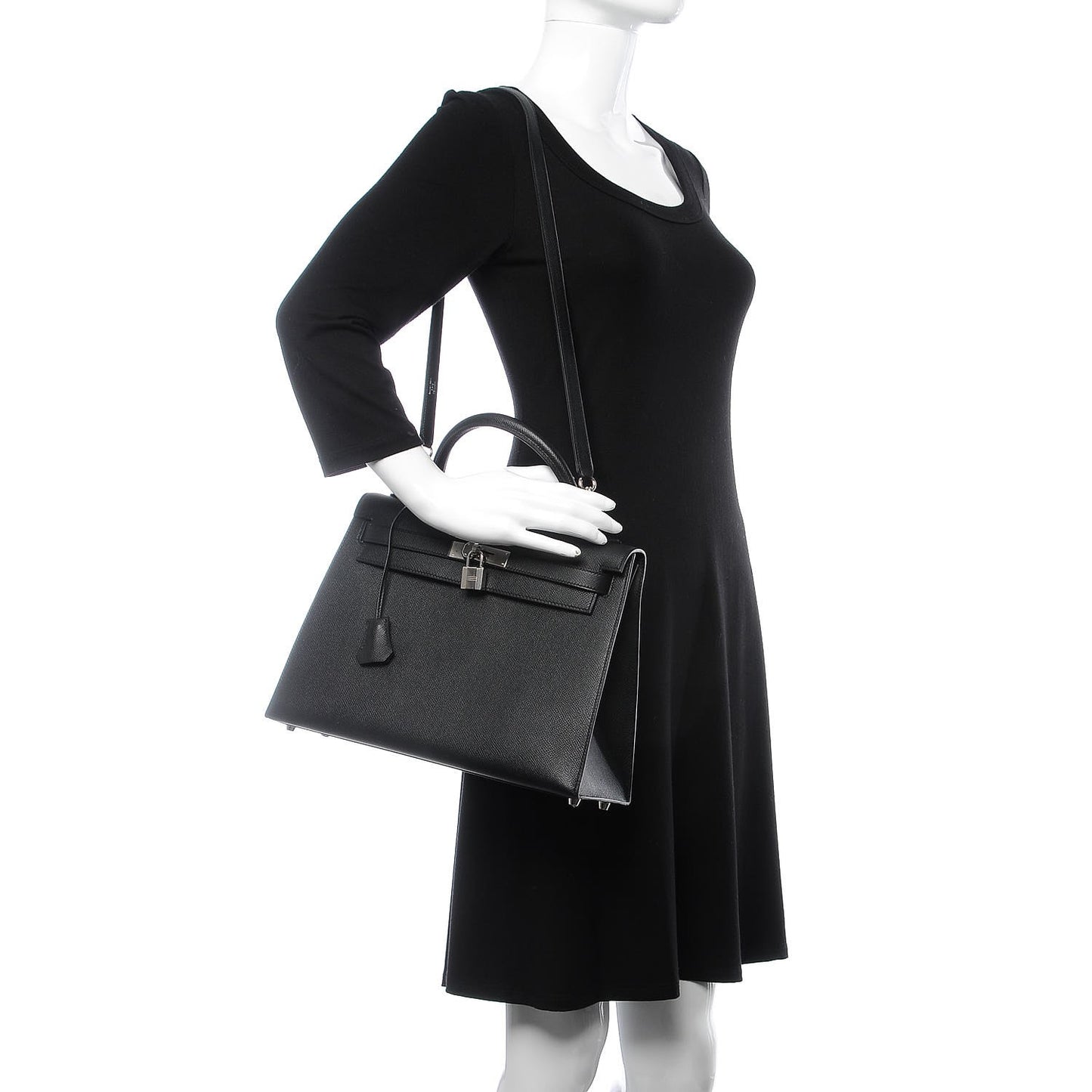 Epsom Kelly Sellier 32 Black