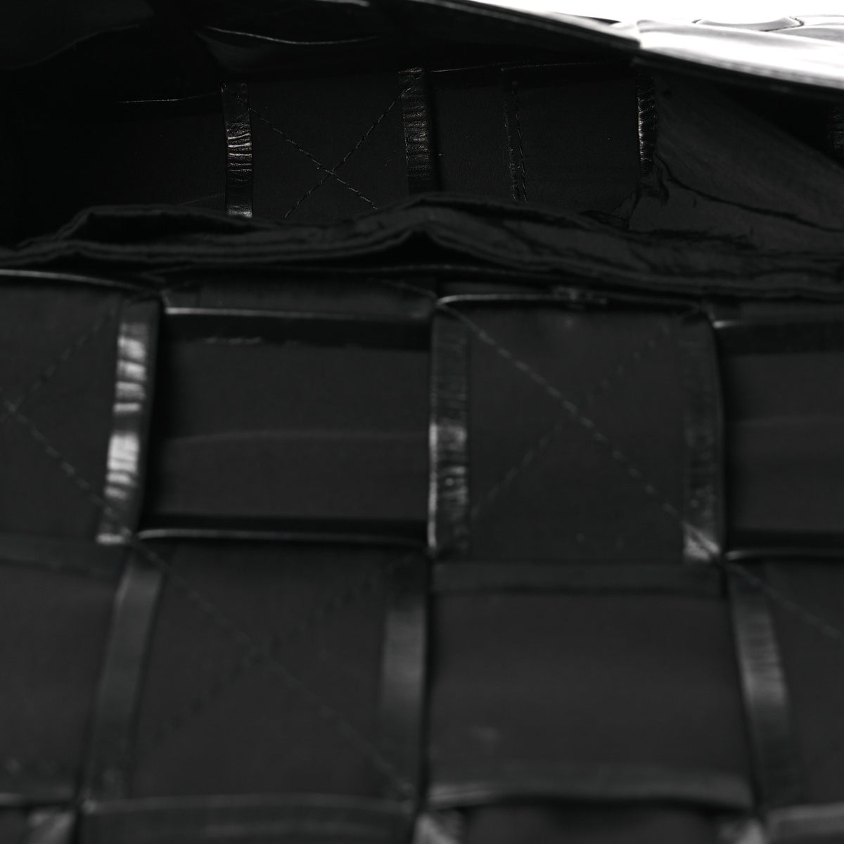 Bottega Veneta Paper Calfskin Maxi Intreccio The Belt Cassette Bag Black 5 of 12