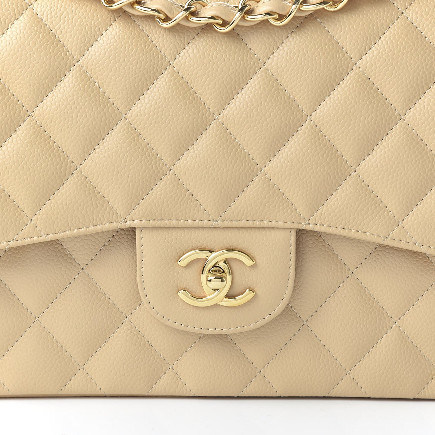 Caviar Quilted Jumbo Double Flap Beige Clair