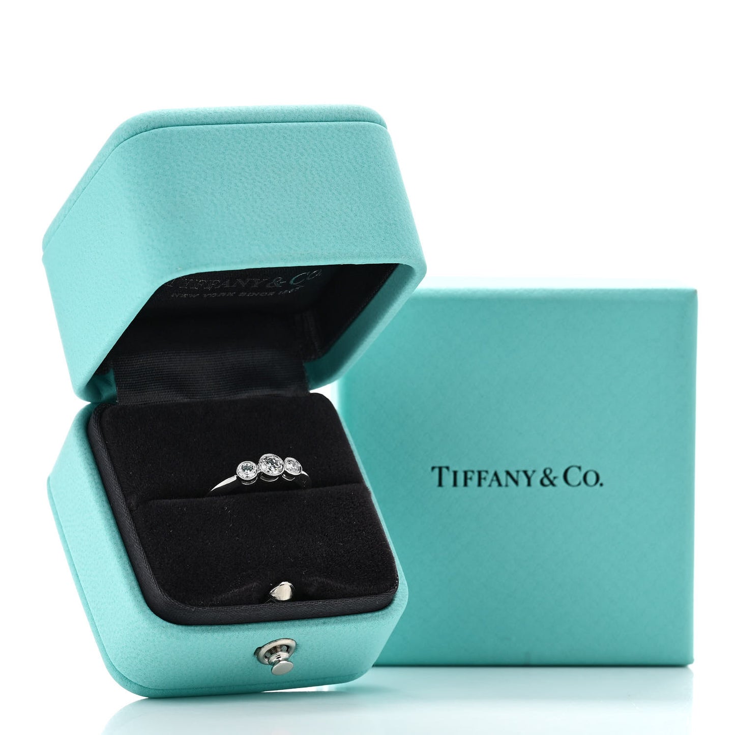 Platinum Diamond Three Stone Milgrain Ring 50 5.5