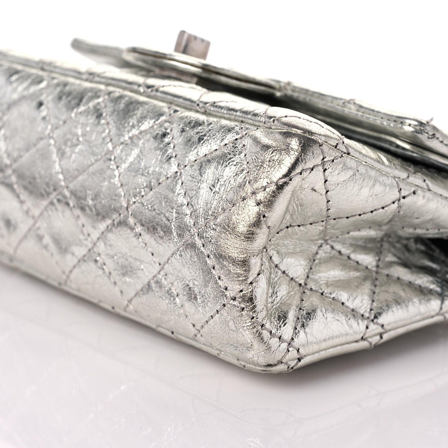 Metallic Aged Calfskin Quilted 2.55 Reissue 224 Flap Silver