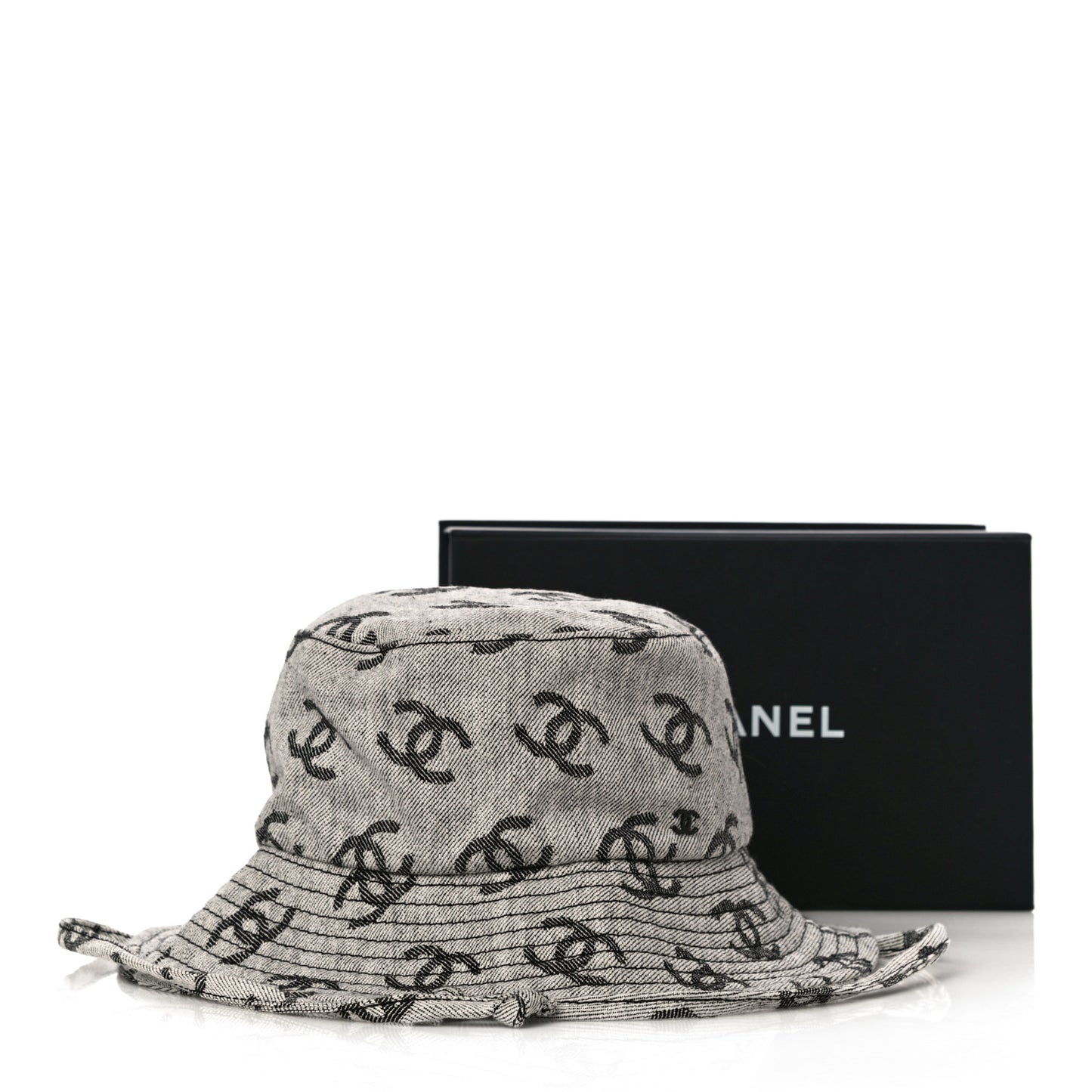 Denim CC Bucket Hat L White Black