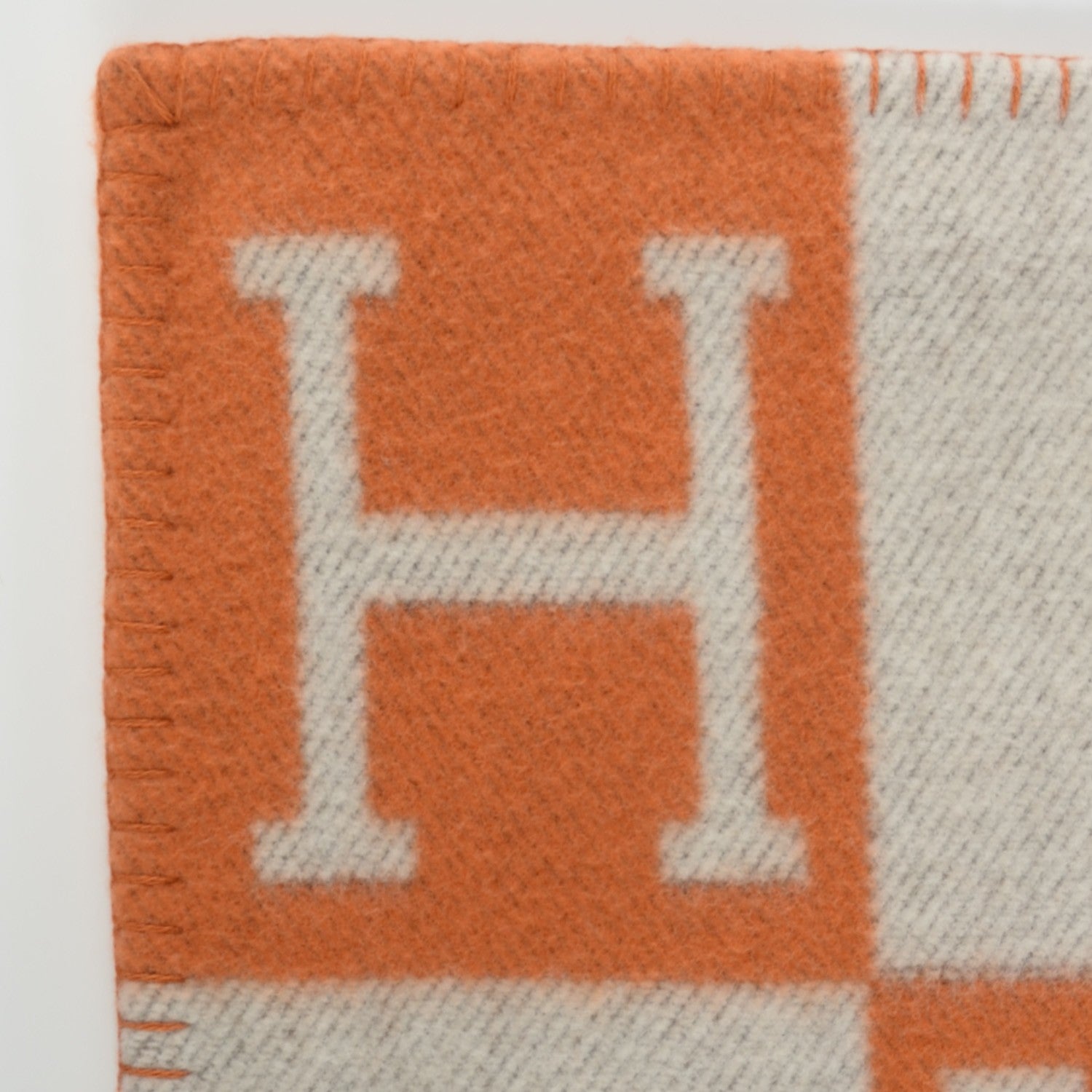 Hermes Wool Cashmere Signature Avalon Blanket Ecru Potiron 7 of 7