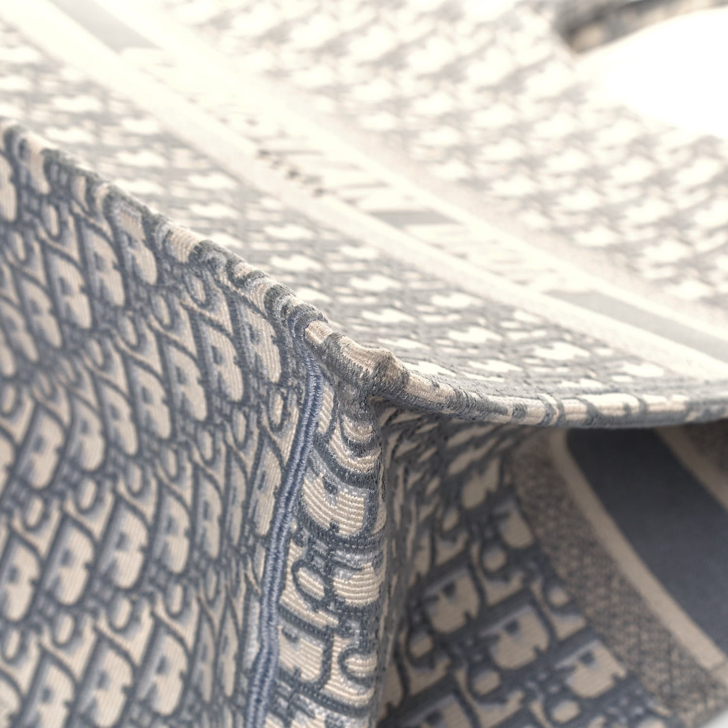 Oblique Large Book Tote Grey