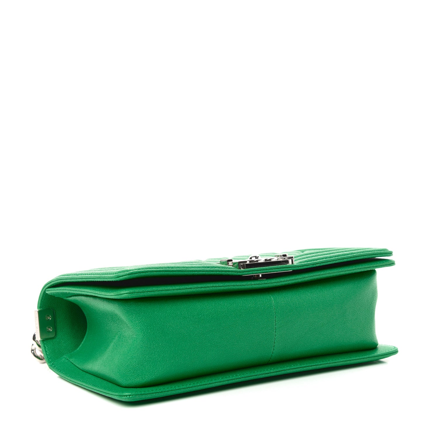 Caviar Quilted Medium Boy Flap Green