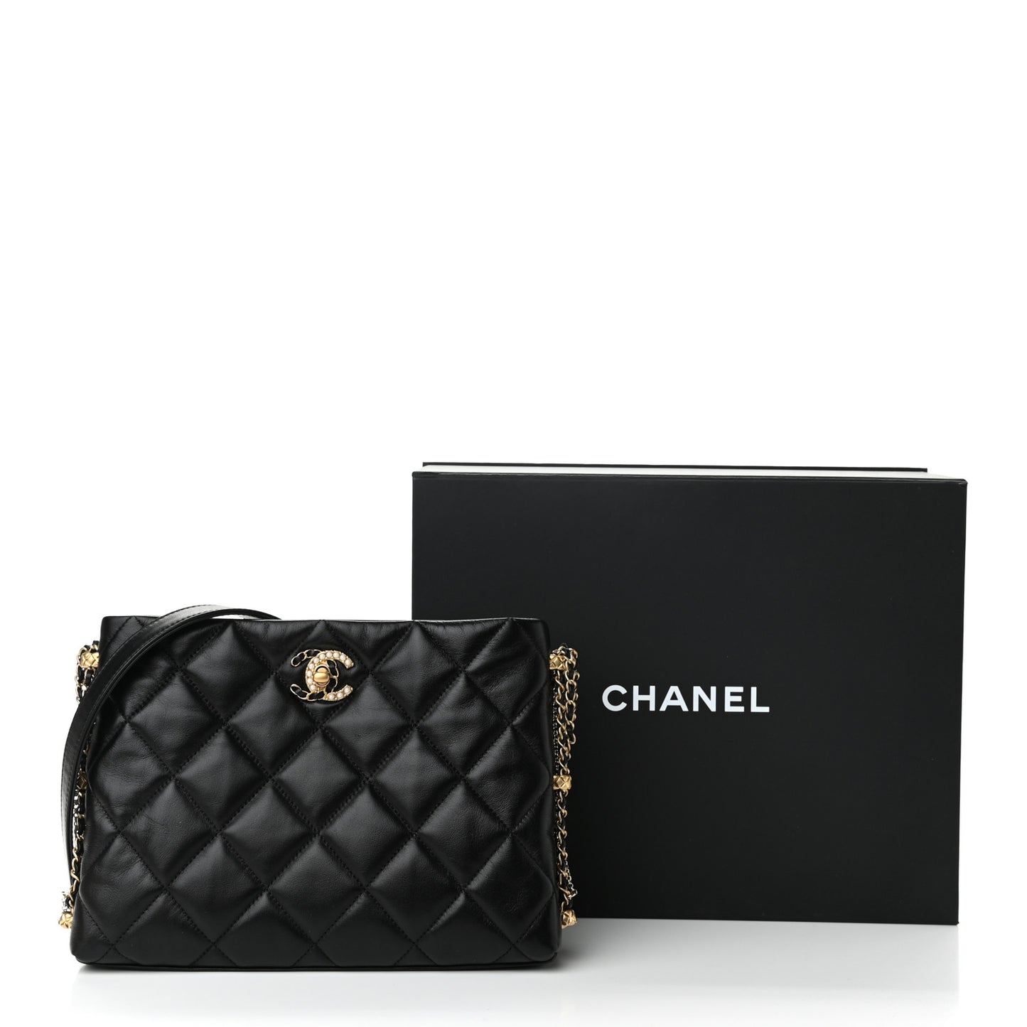 Lambskin Quilted Crush on Chains Hobo Black