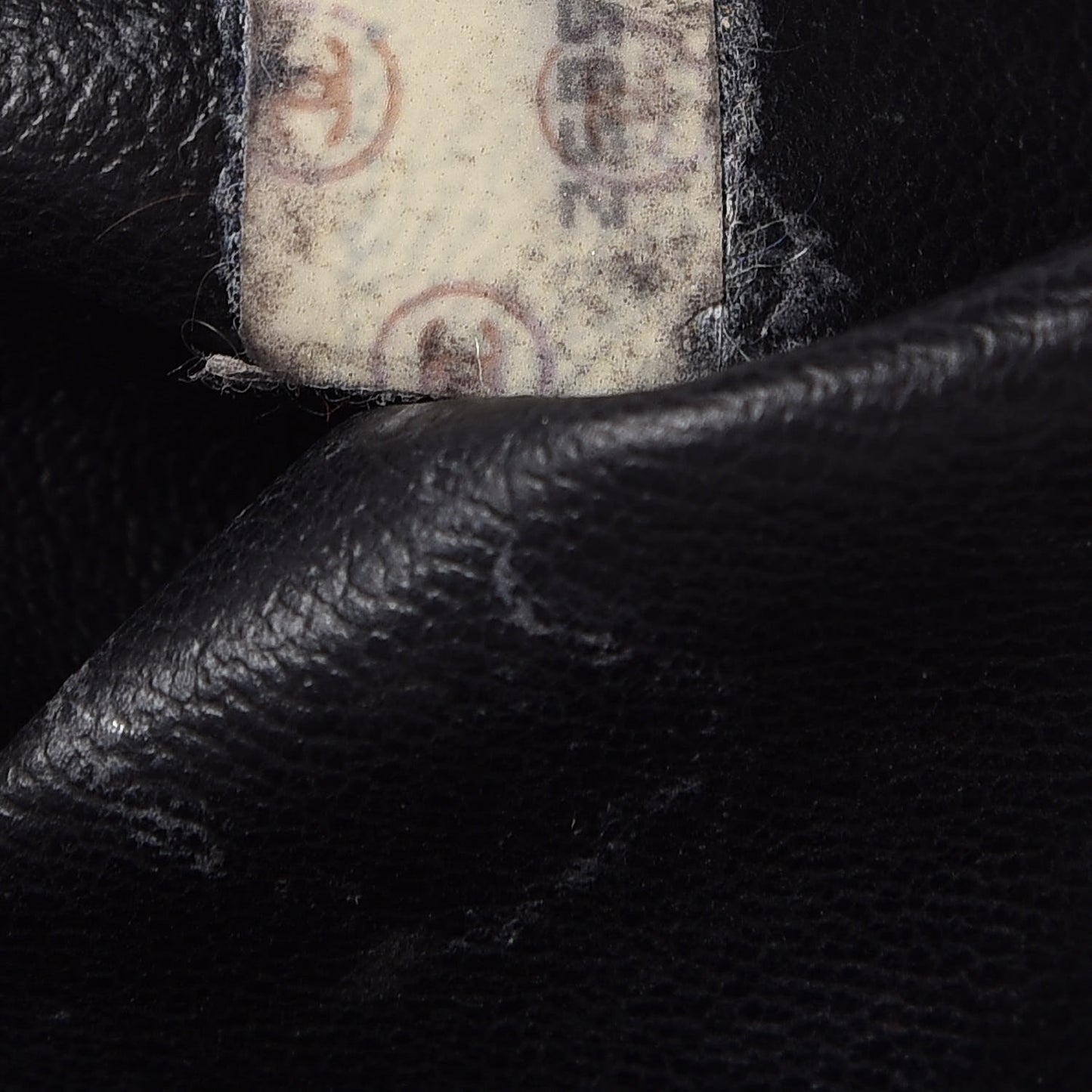 Patent CC Shoulder Bag Black