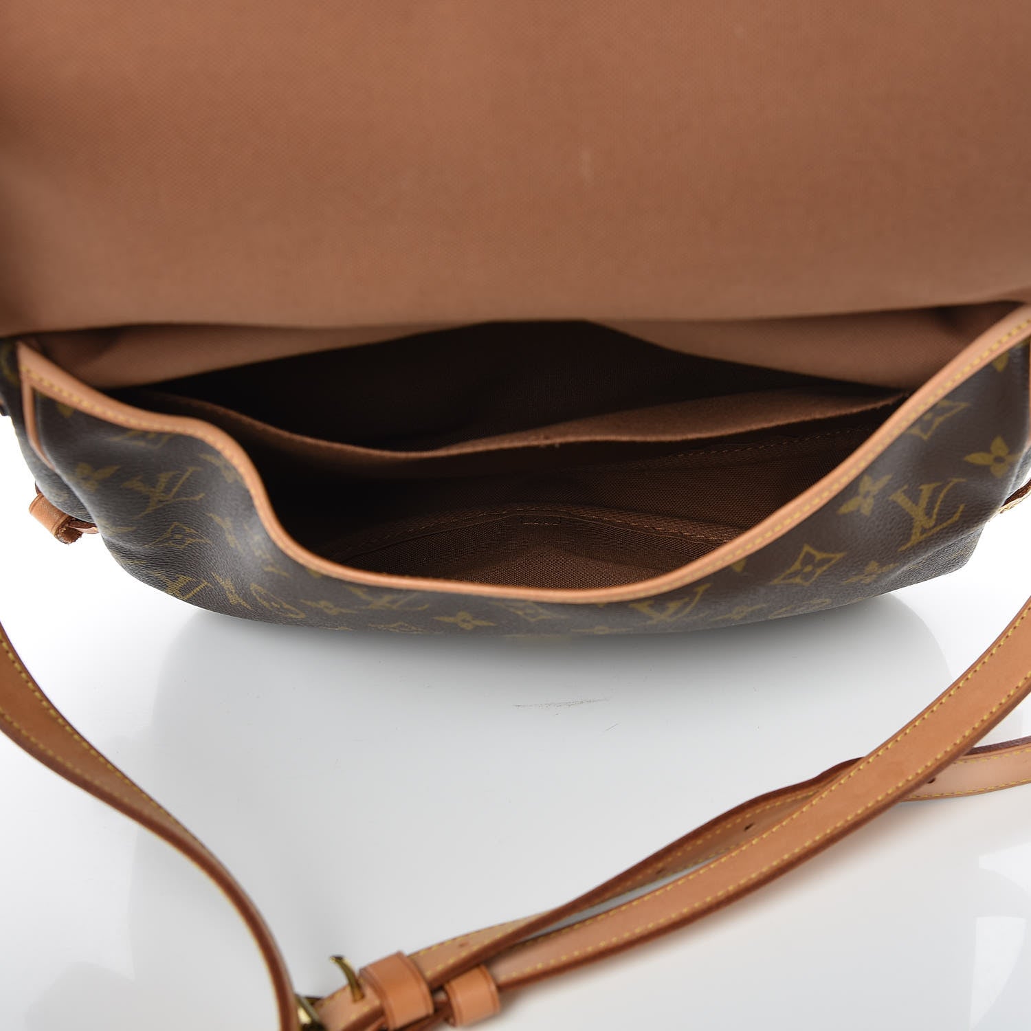 Louis Vuitton Monogram Saumur 30 6 of 11