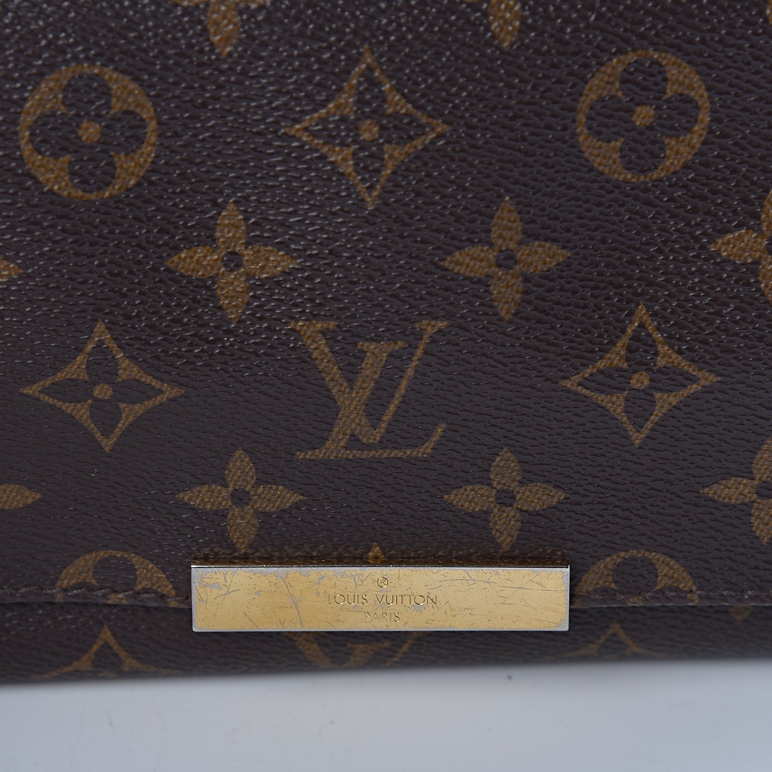 Louis Vuitton Monogram Favorite PM 9 of 9