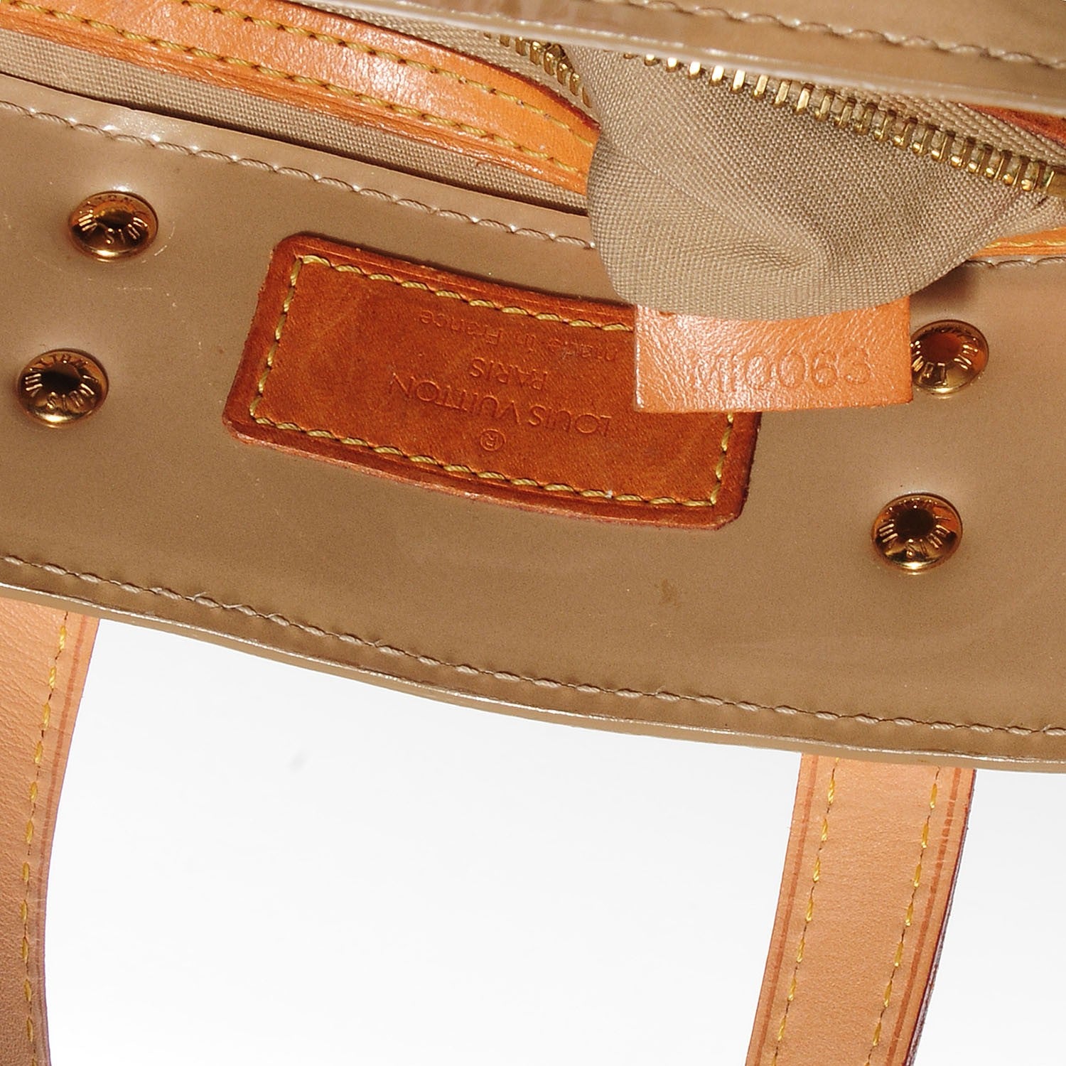 Louis Vuitton Vernis Reade PM Beige 6 of 7