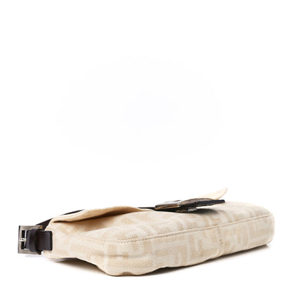 Fendi Zucca Baguette Beige 4 of 12