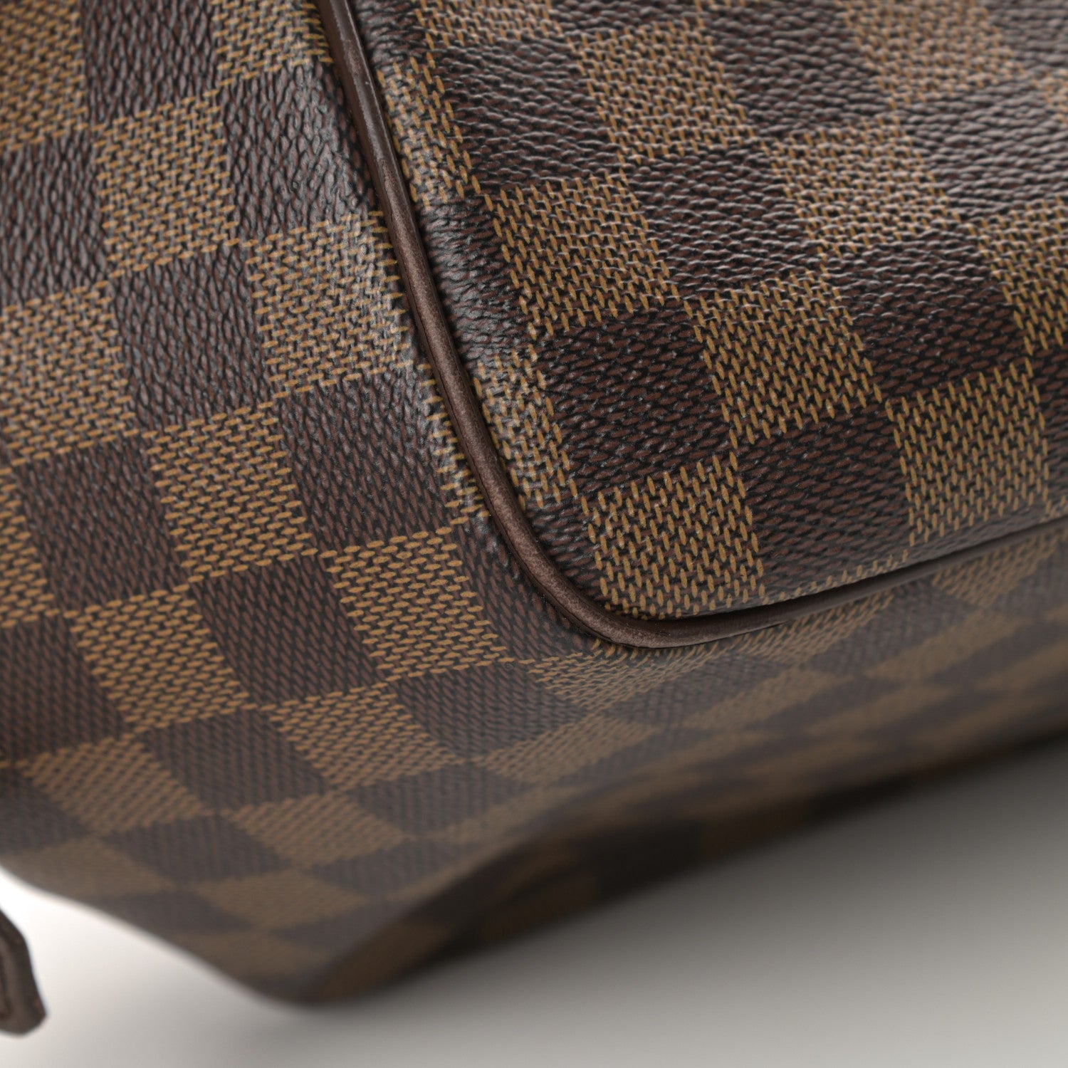 Louis Vuitton Damier Ebene Belem MM 9 of 15