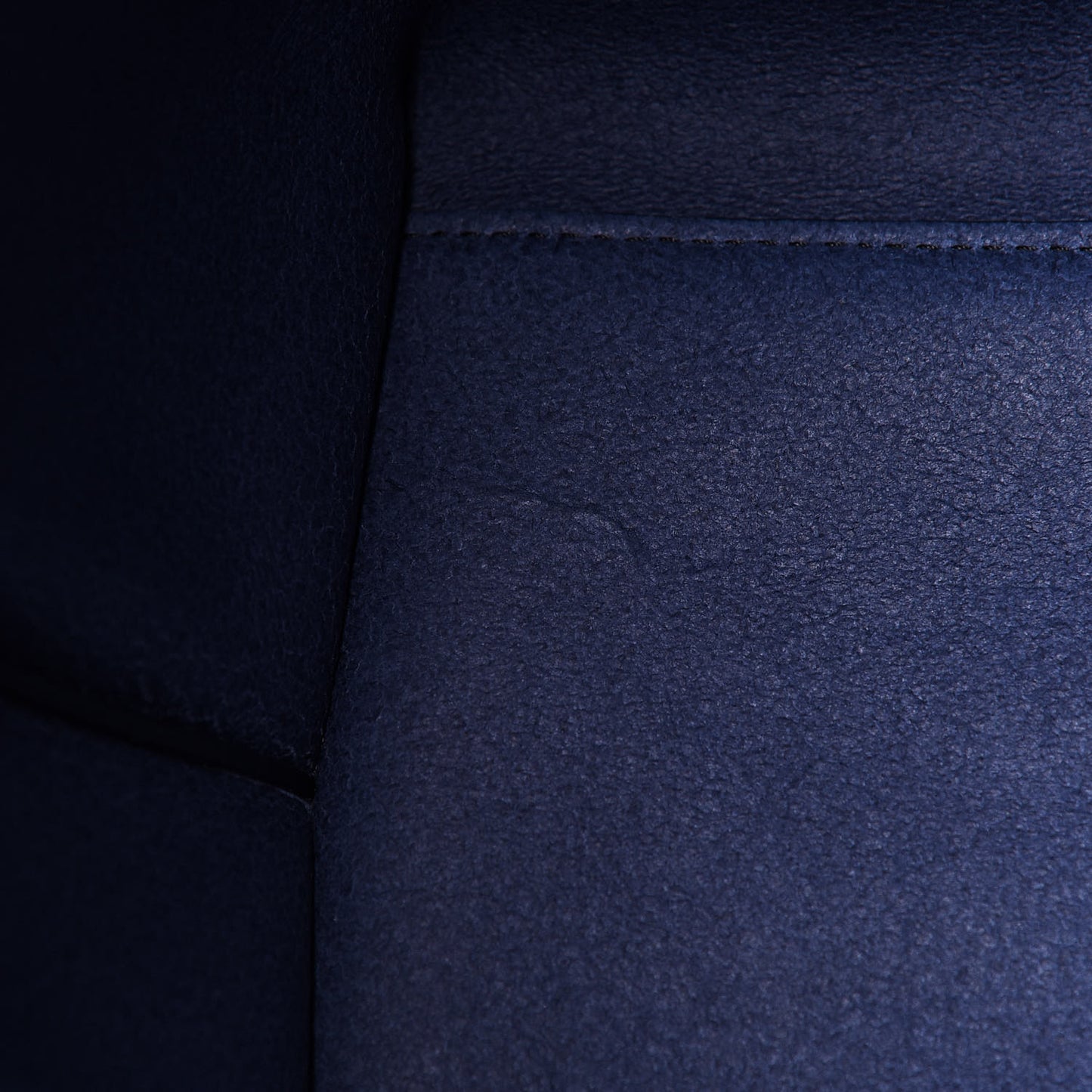 Smooth Calfskin Medium Vick Tote Captive Blue